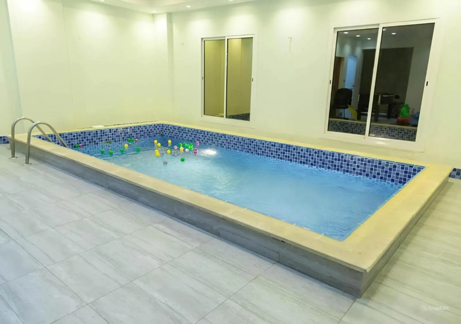 Swimming pool in Wow Hotel Jeddah