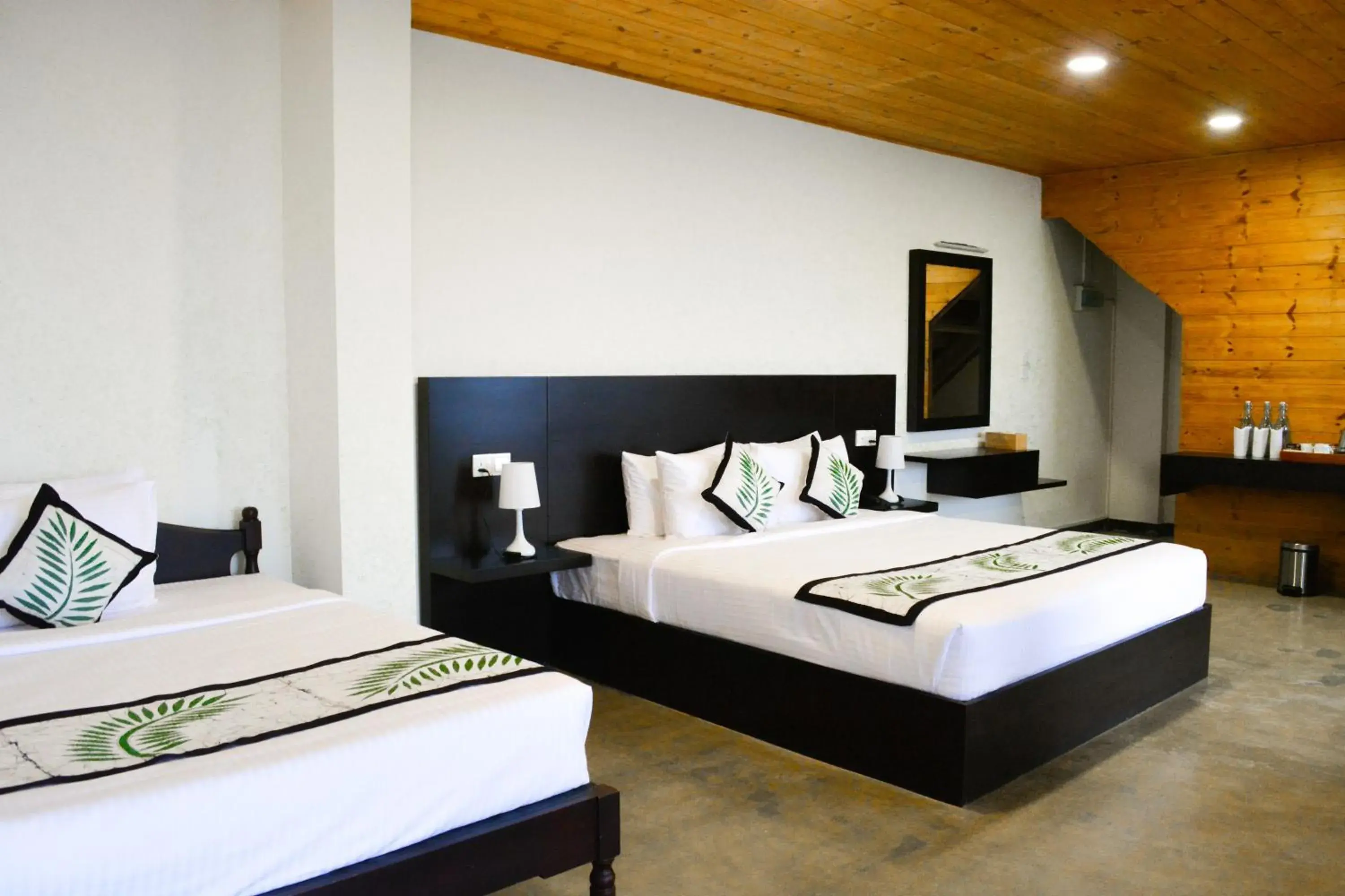 Deluxe Quadruple Room in Hill Paradise Hanthana Deluxe Quadruple Room in Hill Paradise Hanthana