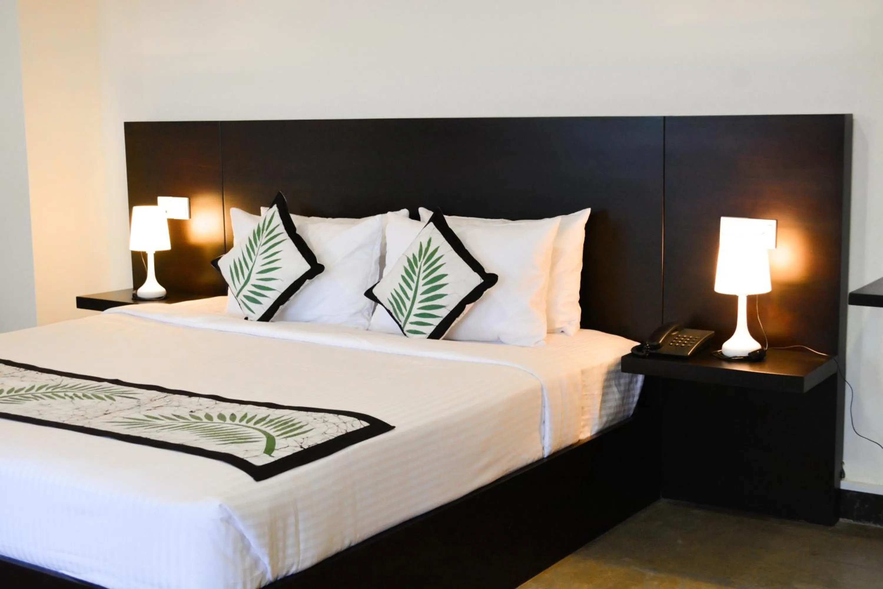 Bed in Hill Paradise Hanthana