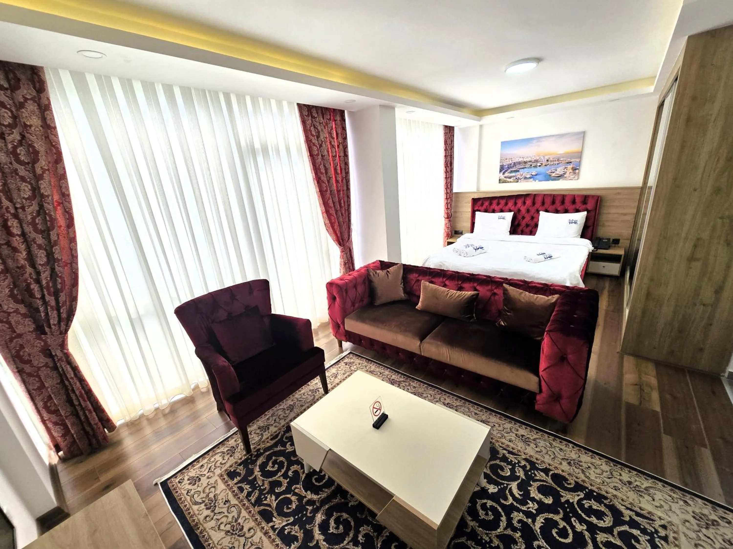 TV and multimedia, Bed in Nurel Shark Residence