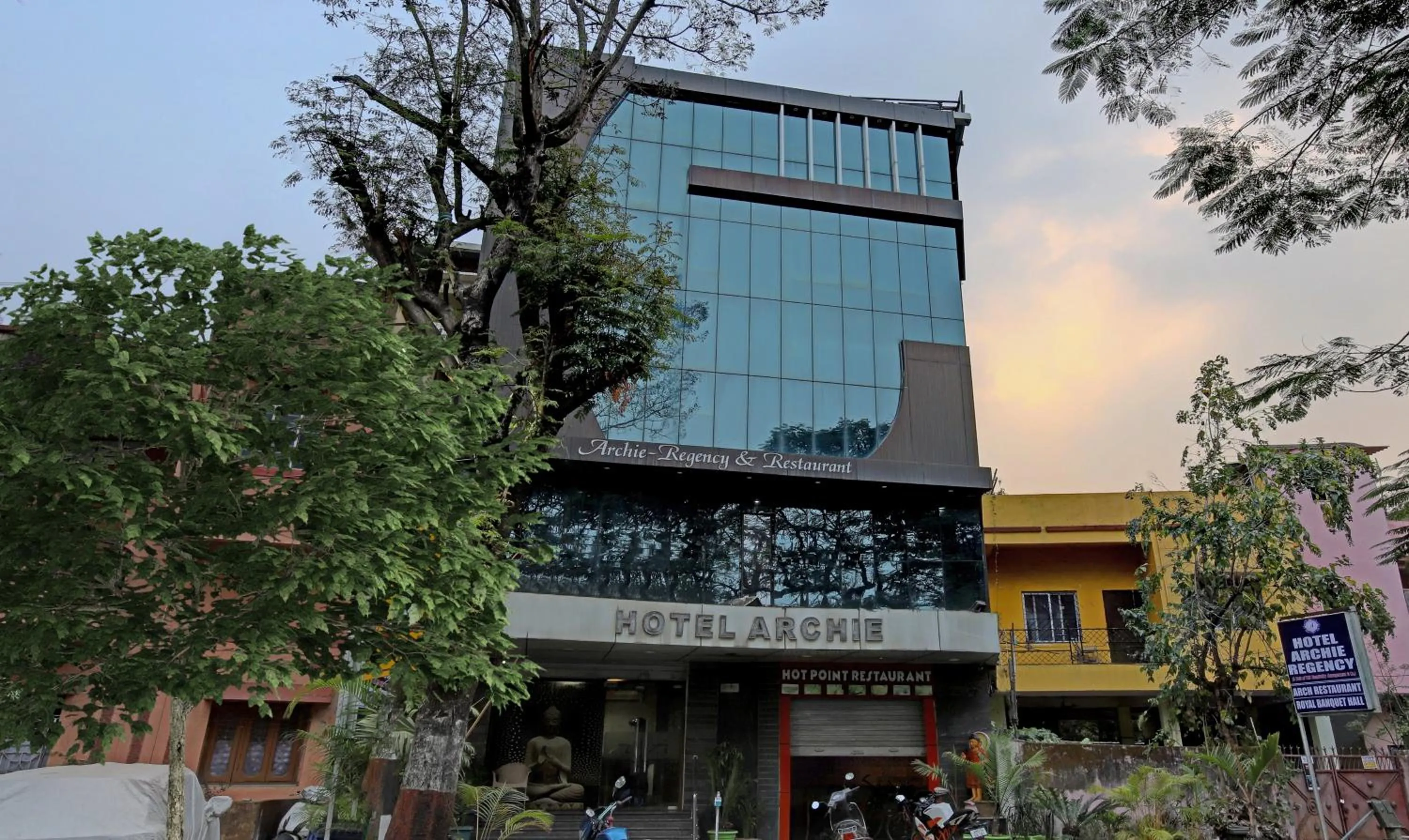 Property building in Treebo Archie Regency