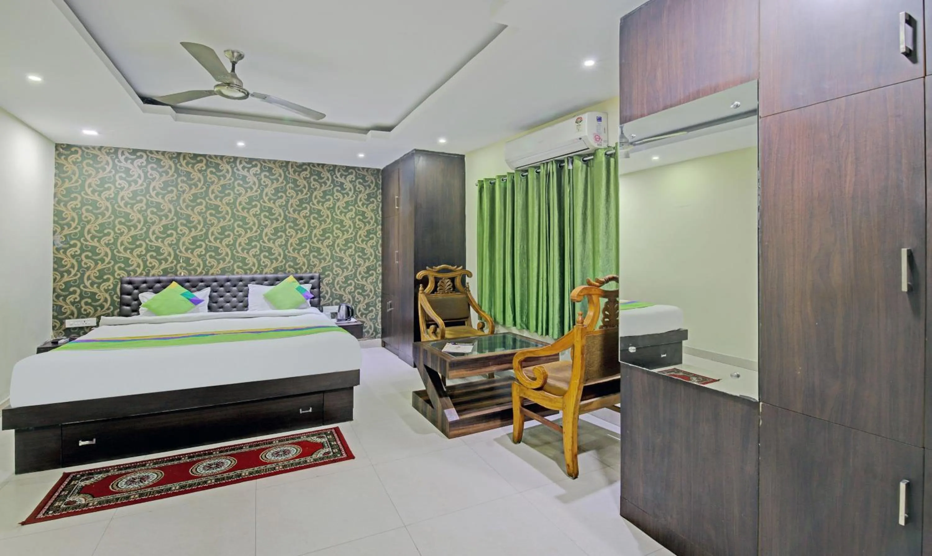 Bedroom, Bed in Treebo Archie Regency