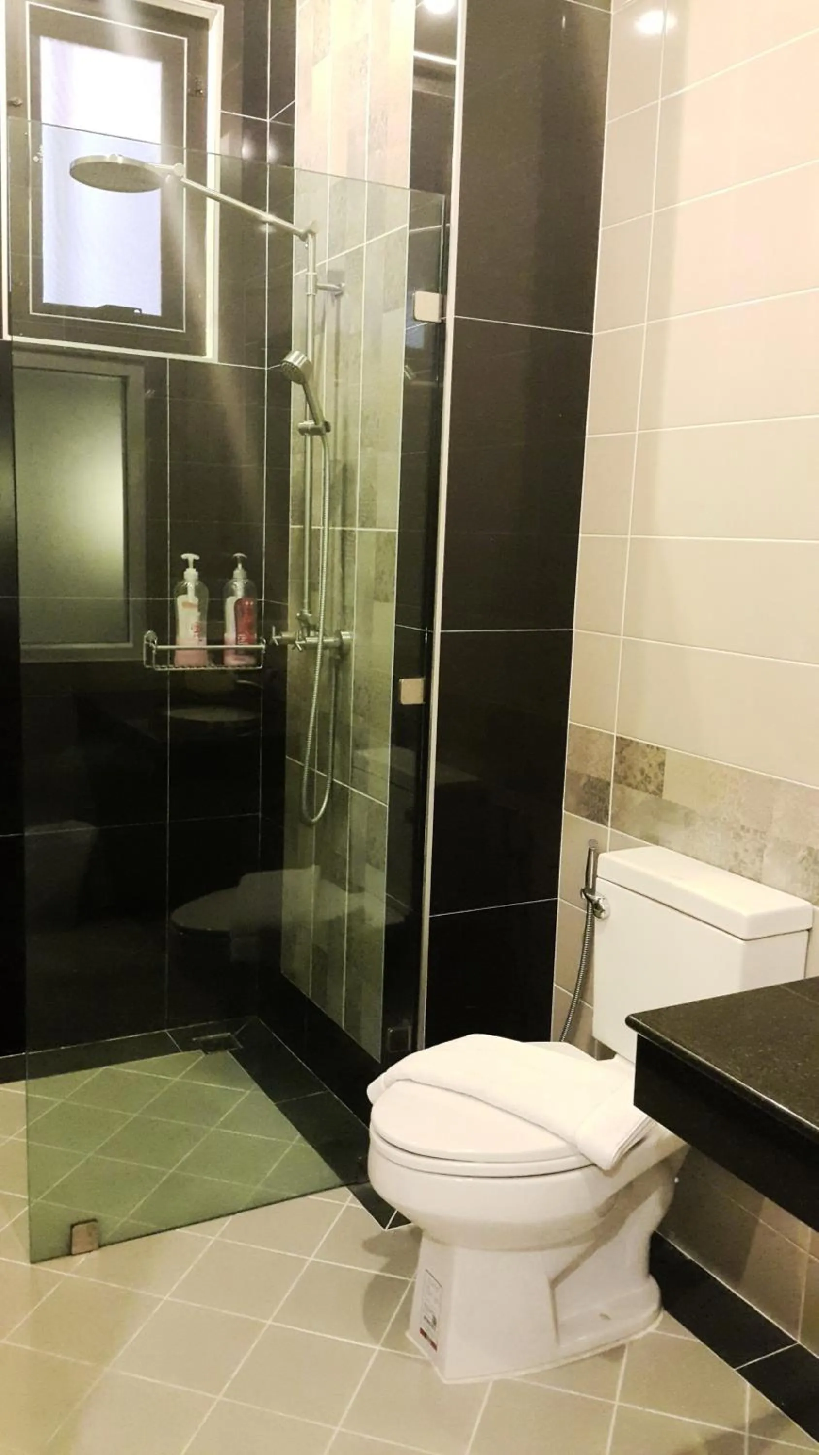 Bathroom in Bird Day Boutique Hotel