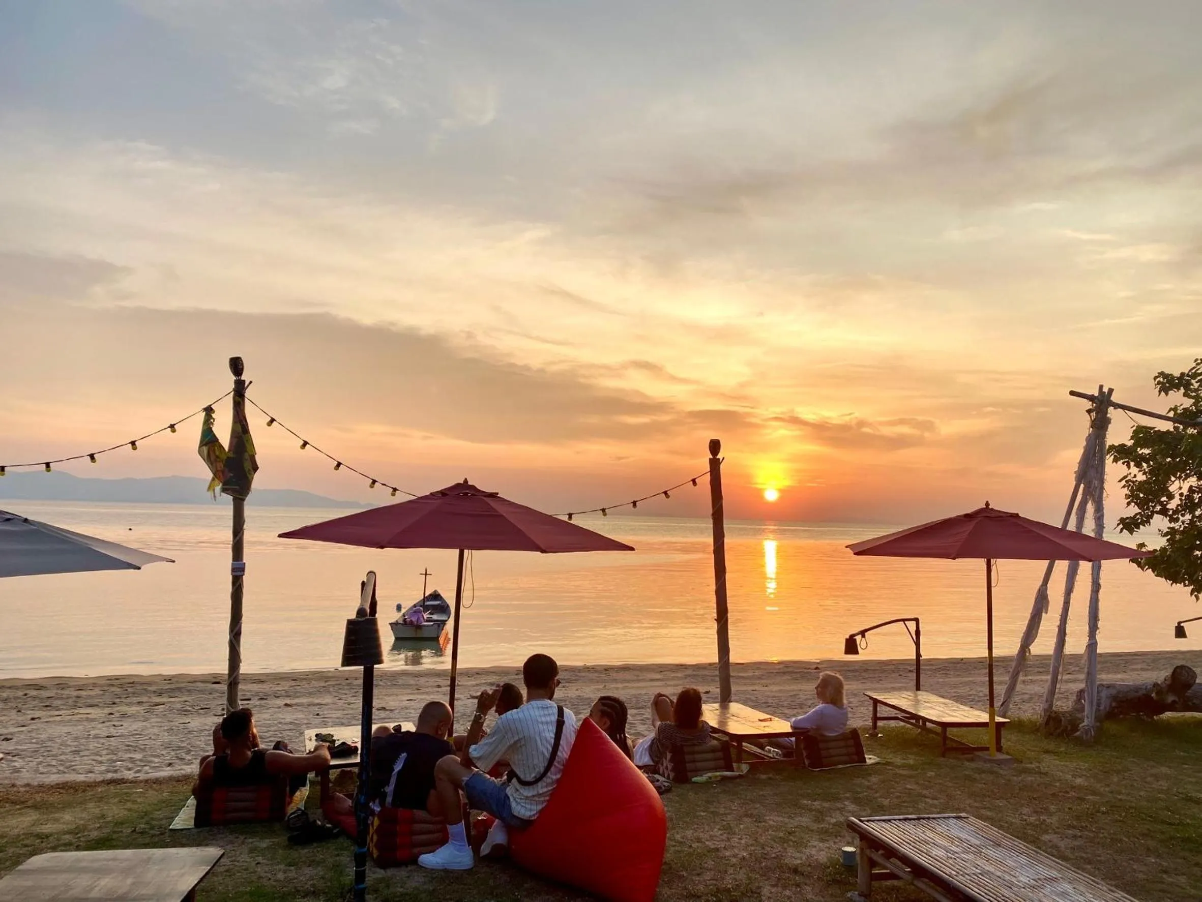 Rainbow Bungalow Haadrin Koh Phangan