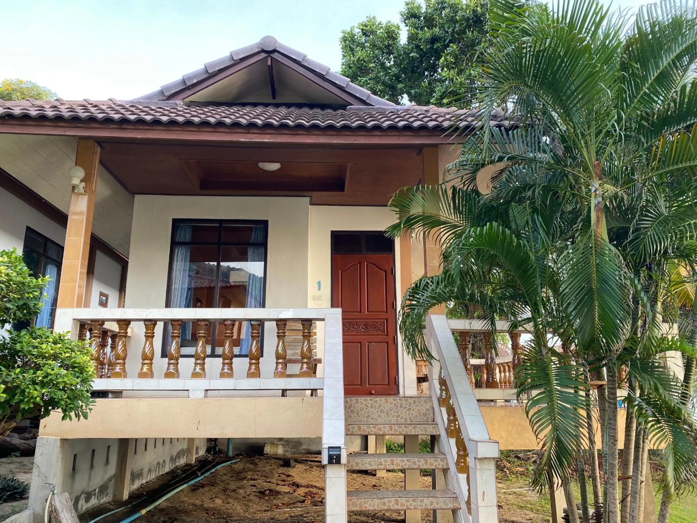 Rainbow Bungalow Haadrin Koh Phangan