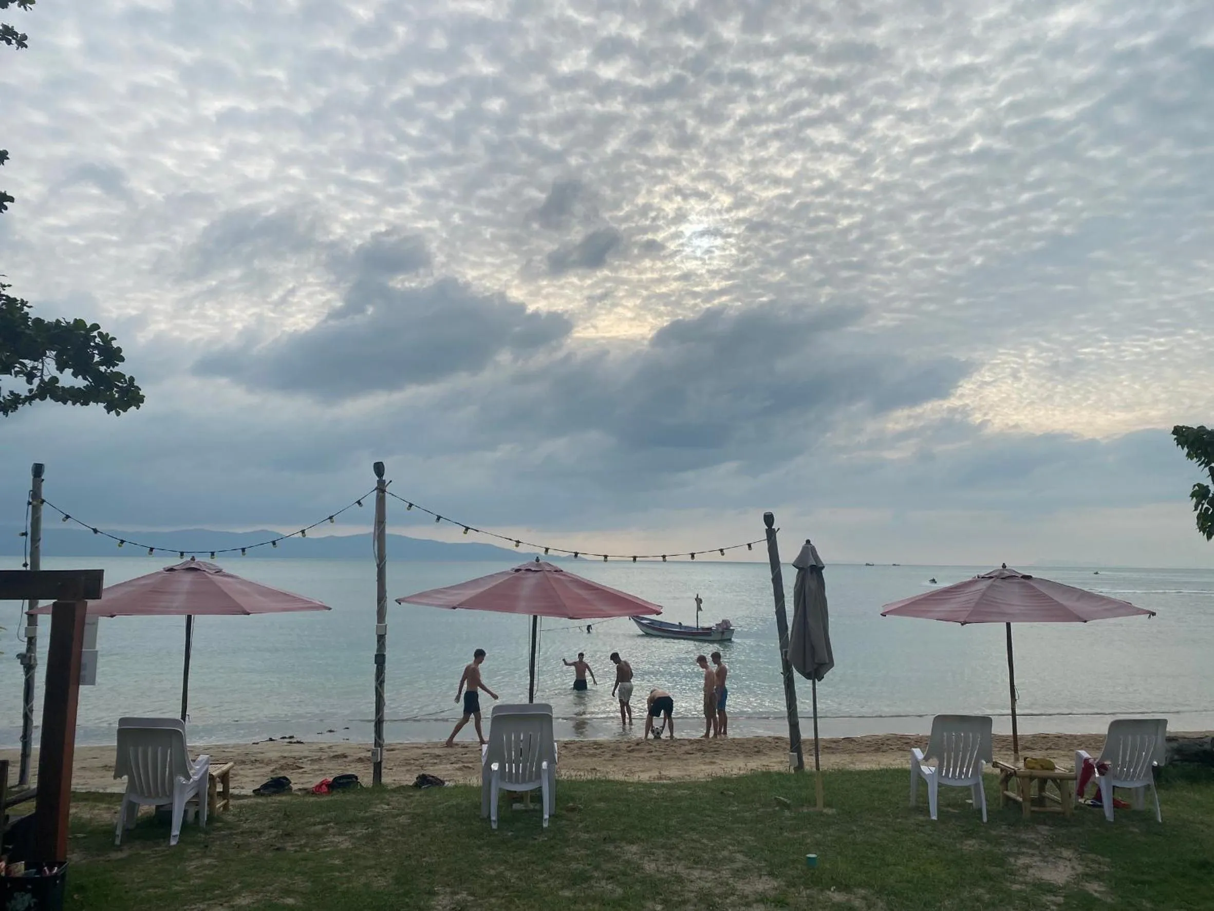 Rainbow Bungalow Haadrin Koh Phangan