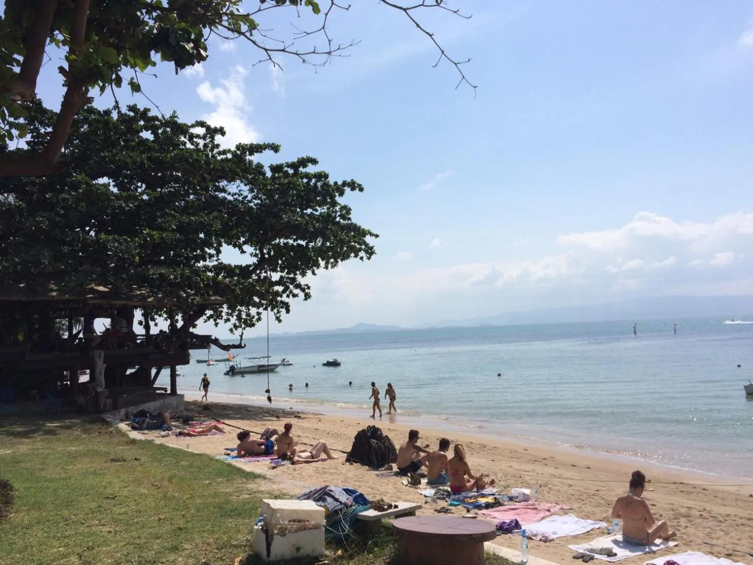 Beach in Rainbow Bungalow Haadrin Koh Phangan