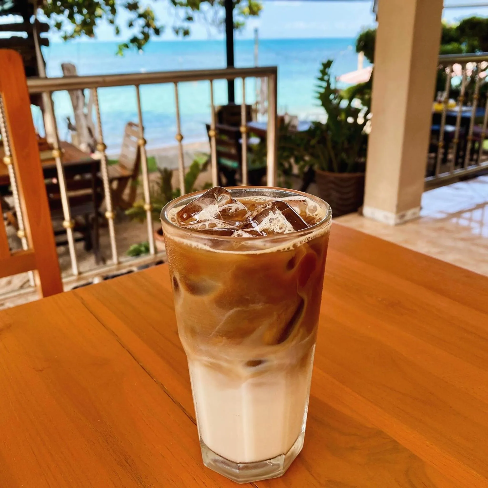 Rainbow Bungalow Haadrin Koh Phangan