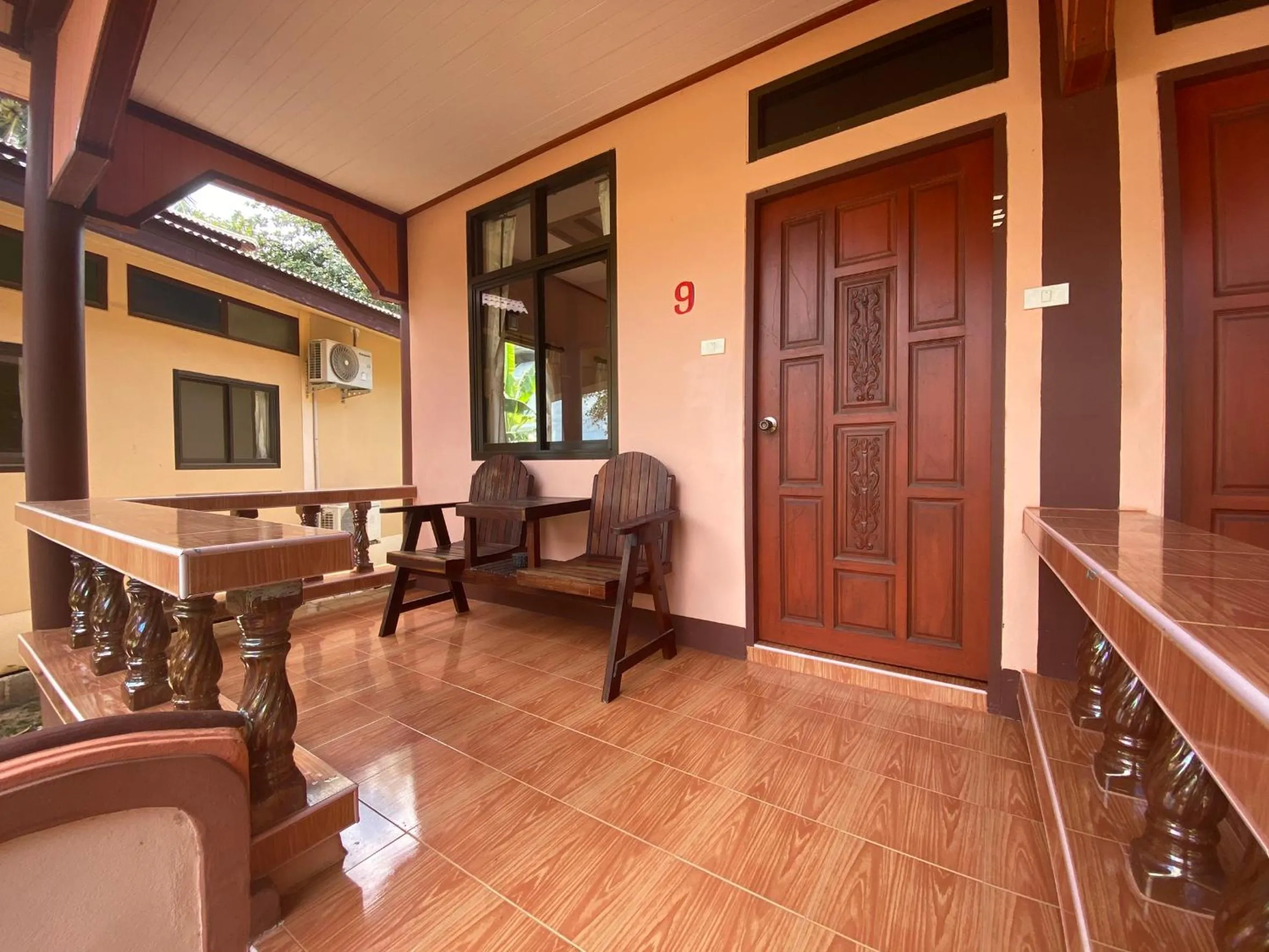 Balcony/Terrace in Rainbow Bungalow Haadrin Koh Phangan