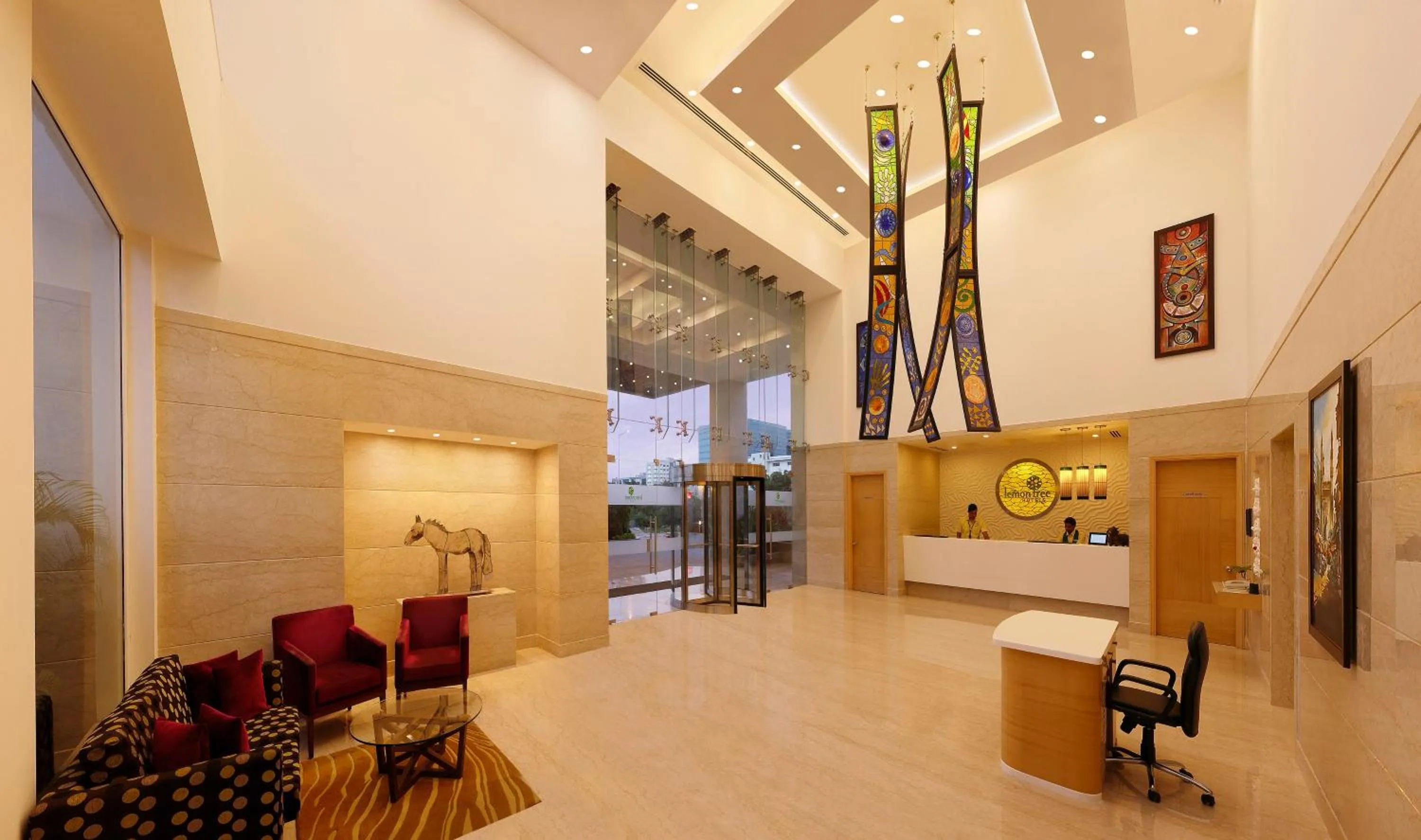 Lobby or reception in Lemon Tree Hotel, Gachibowli, Hyderabad