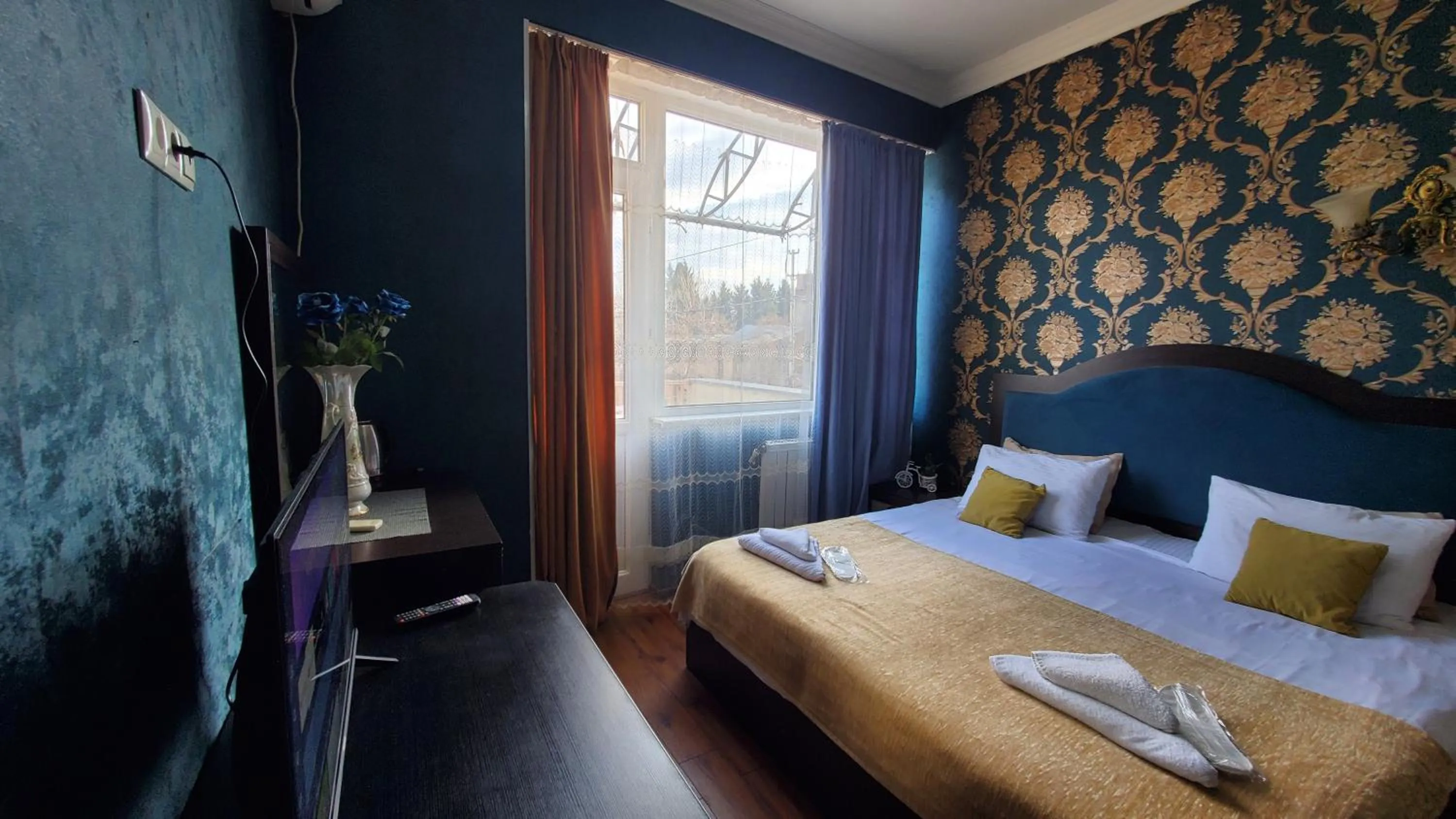 Bed in Hotel Antalia