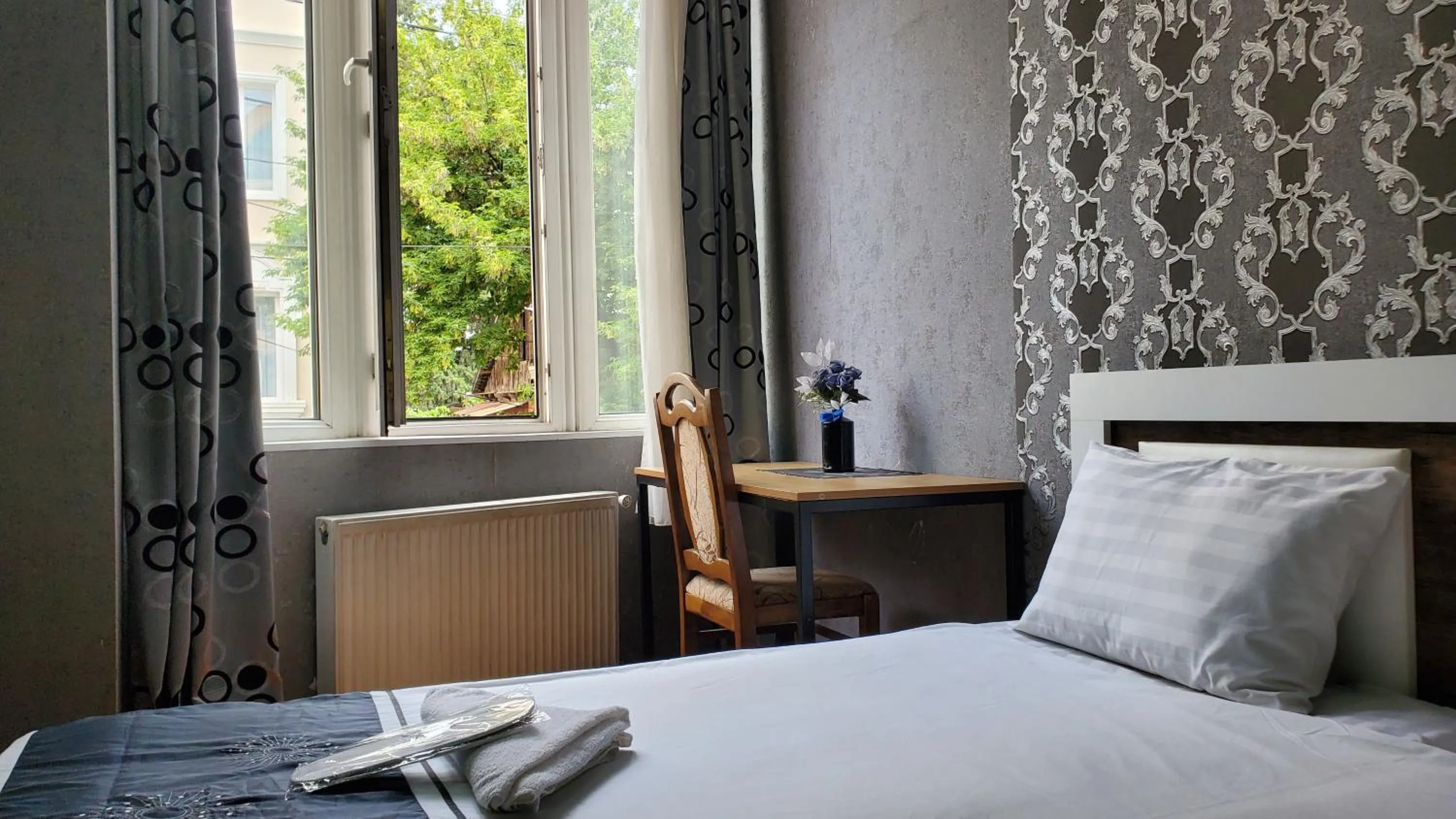 Bed in Hotel Antalia