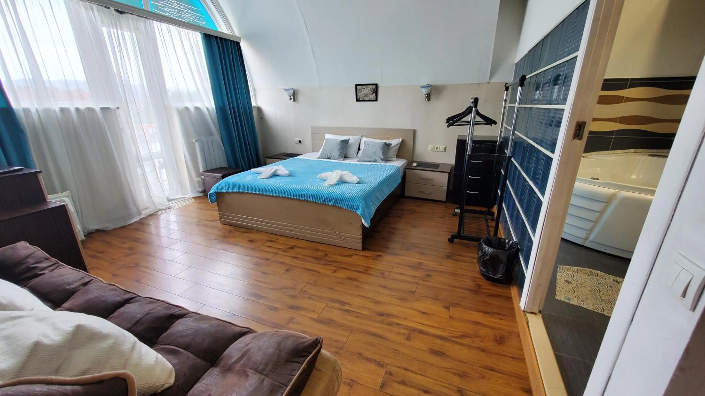 Bed in Hotel Antalia