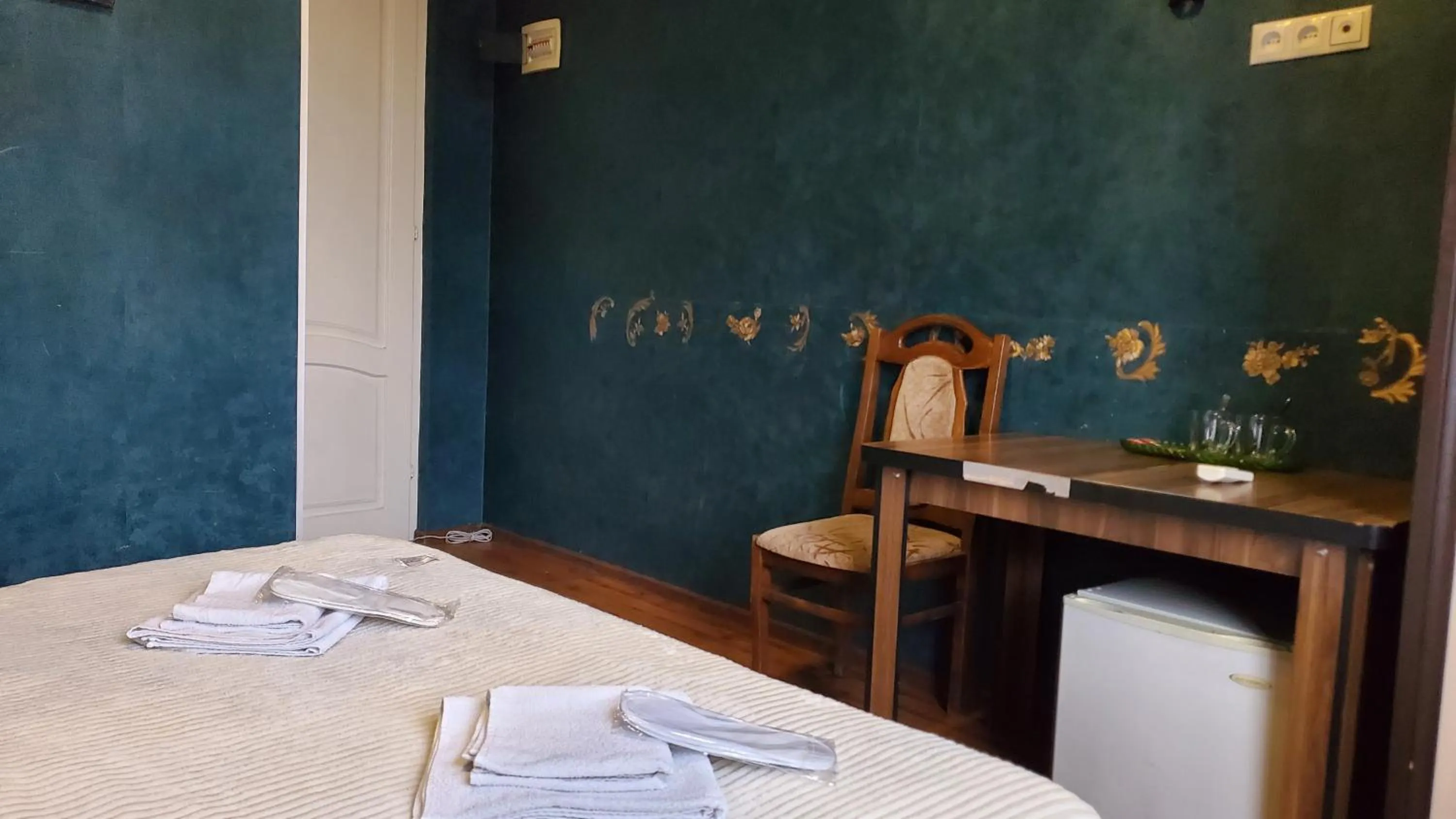 Bed in Hotel Antalia