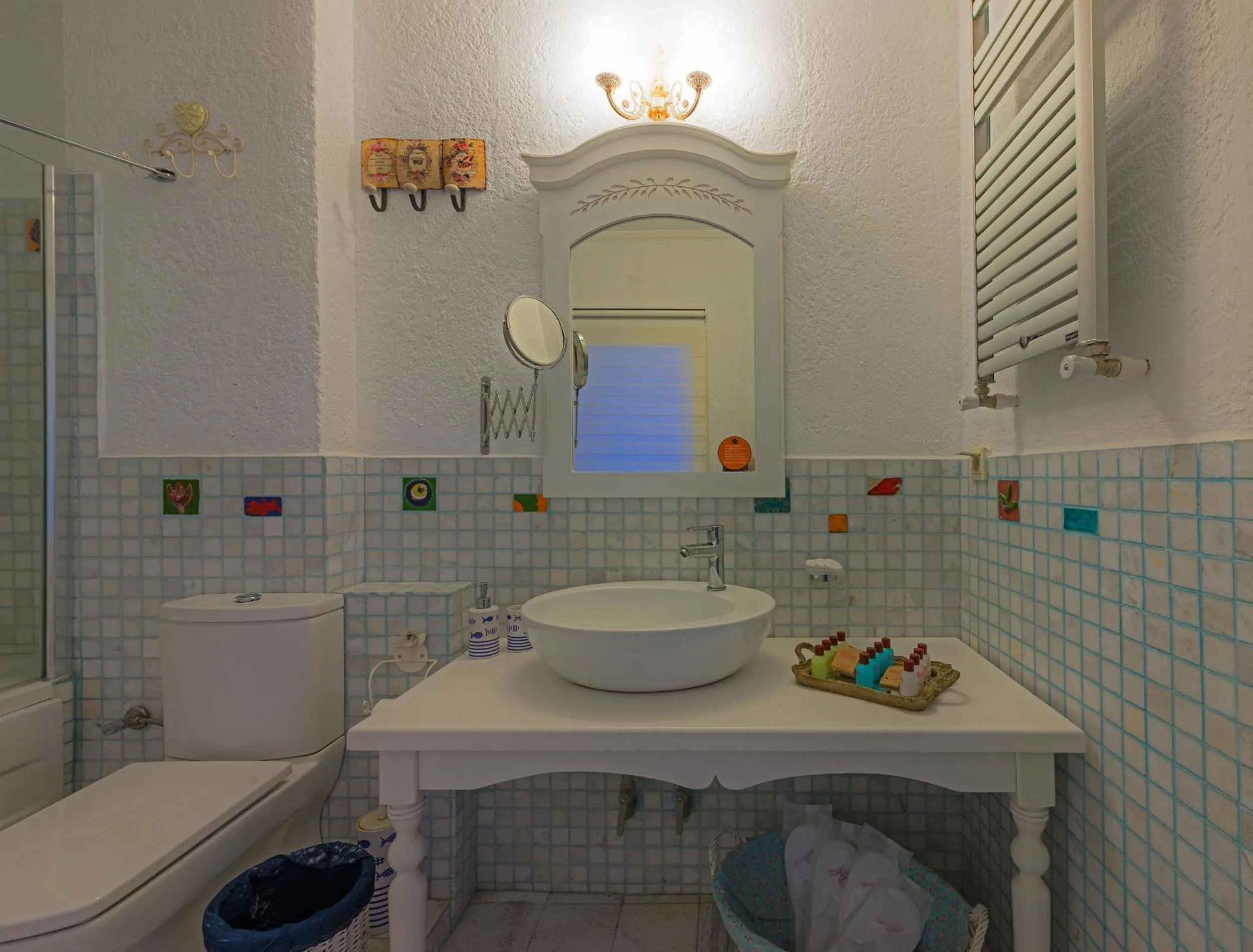 Toilet in Aeneas Hotel