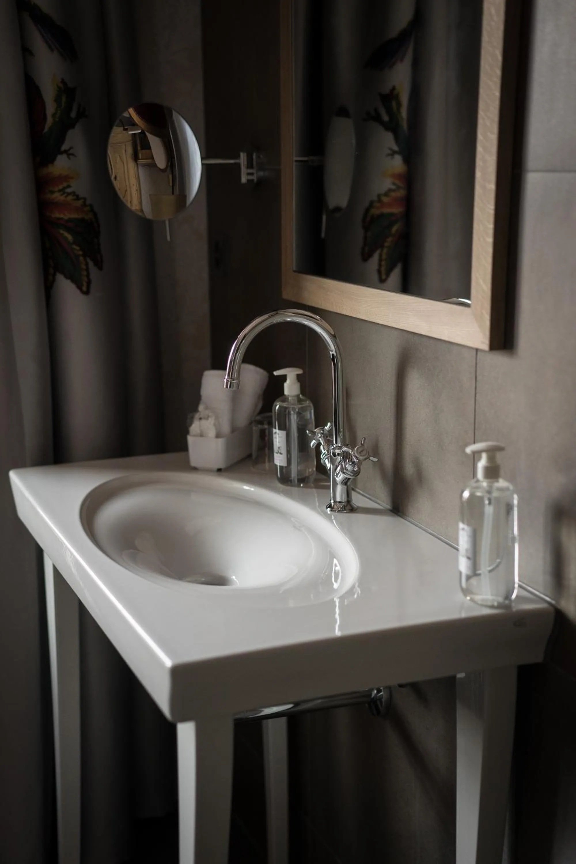 Bathroom in Hotel Greuterhof Islikon