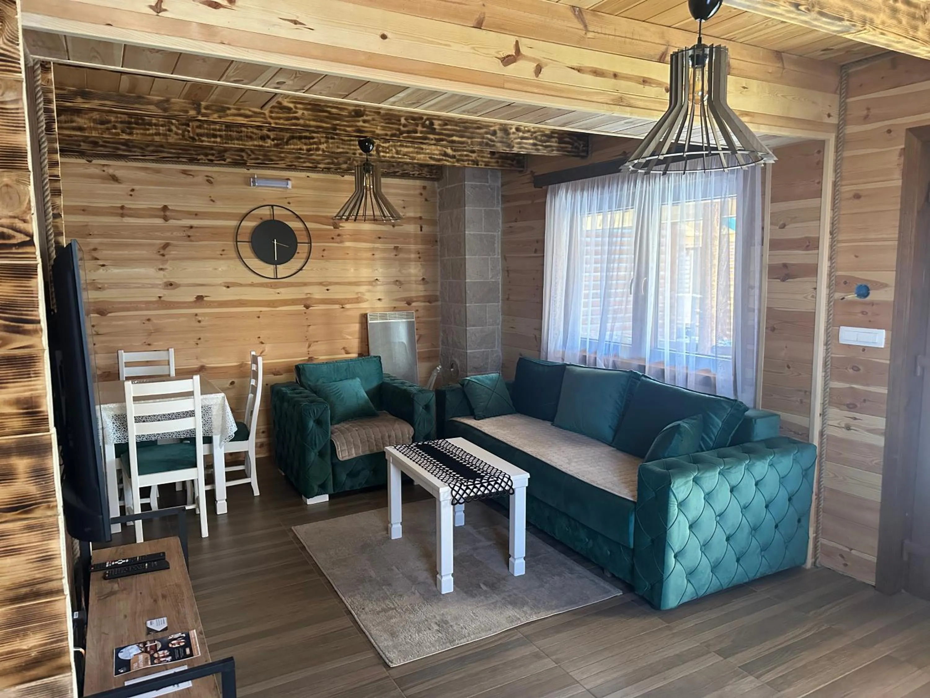 Three-Bedroom Home in Zagrad Homes in Zabljak
