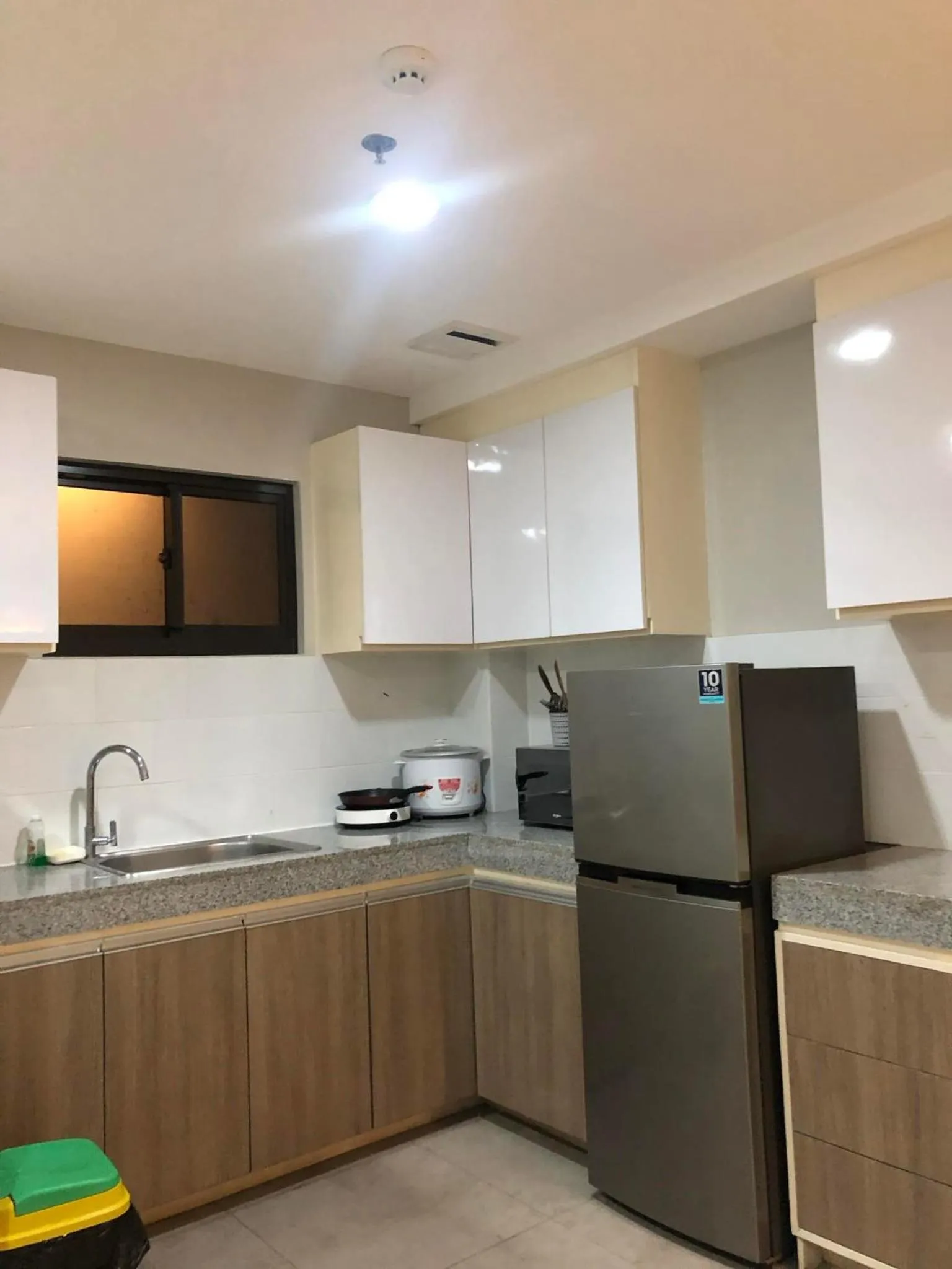 2F Vivere Condo - Govantes Properties