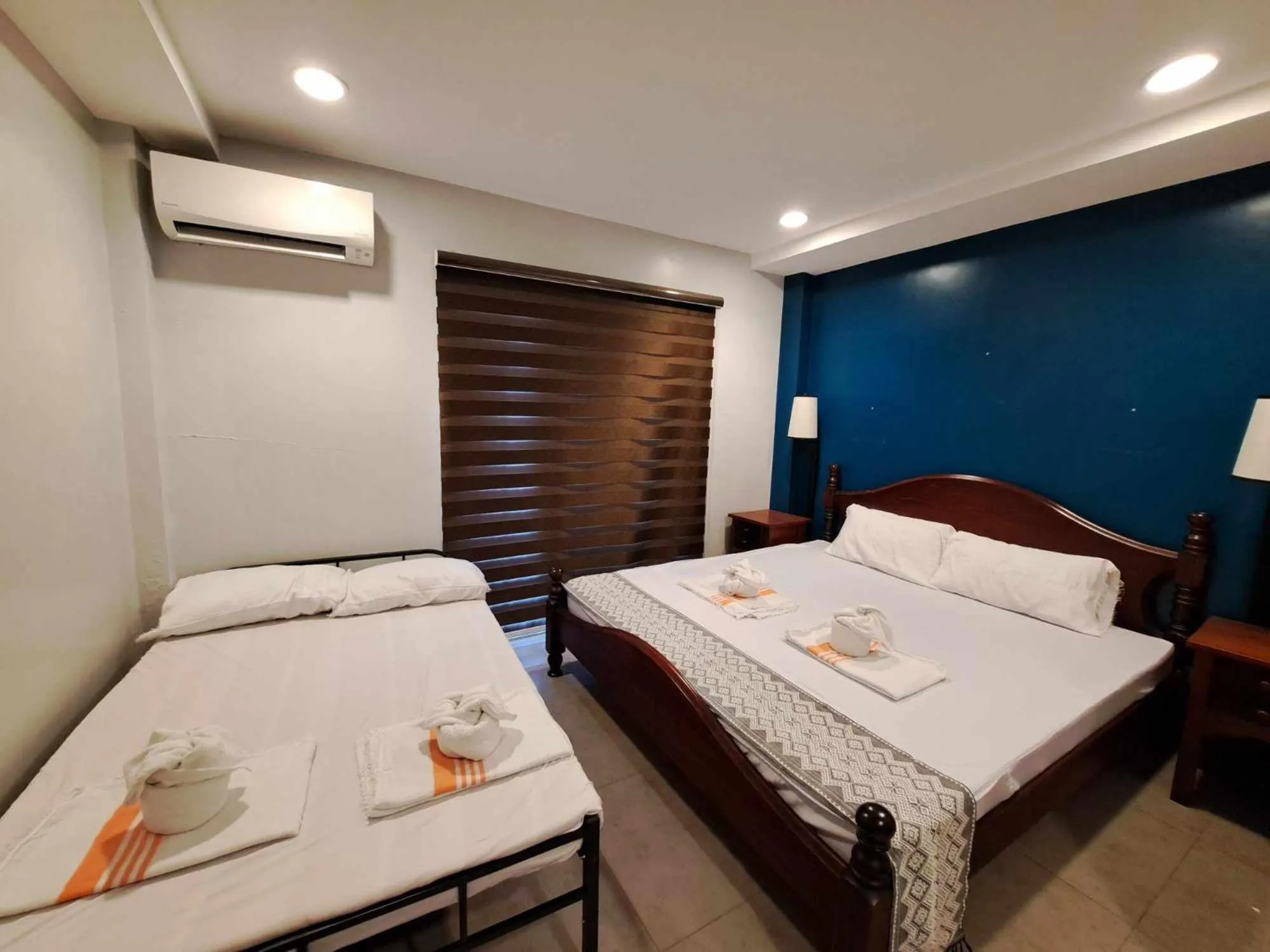 Bed in 2F Vivere Condo - Govantes Properties