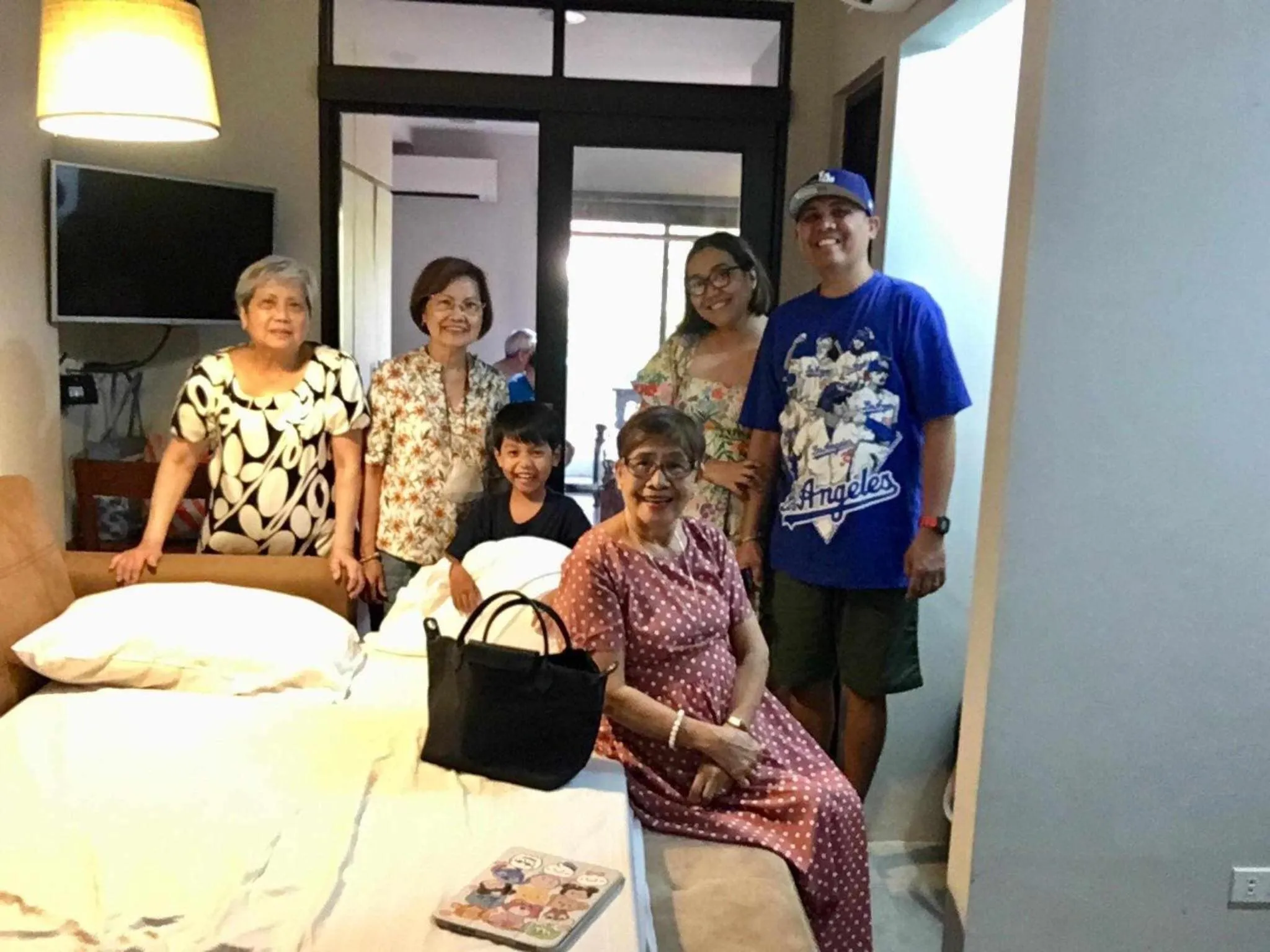 2F Vivere Condo - Govantes Properties