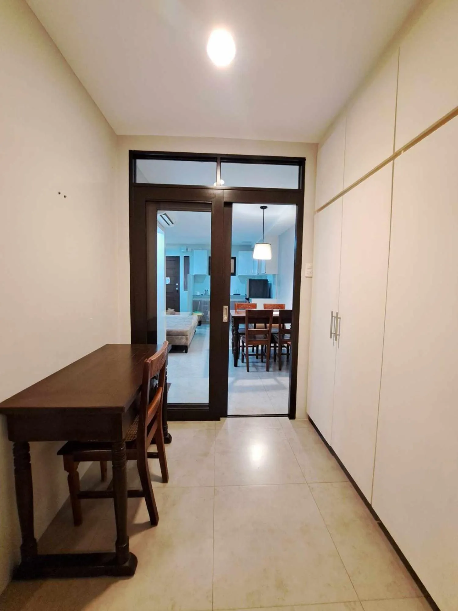 2F Vivere Condo - Govantes Properties