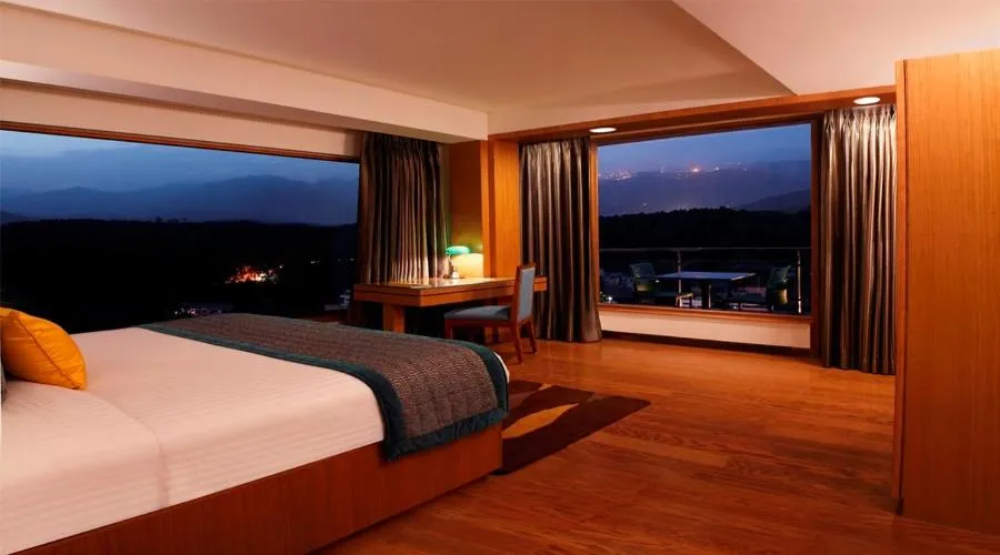 Bed in Lemon Tree Hotel, Dehradun