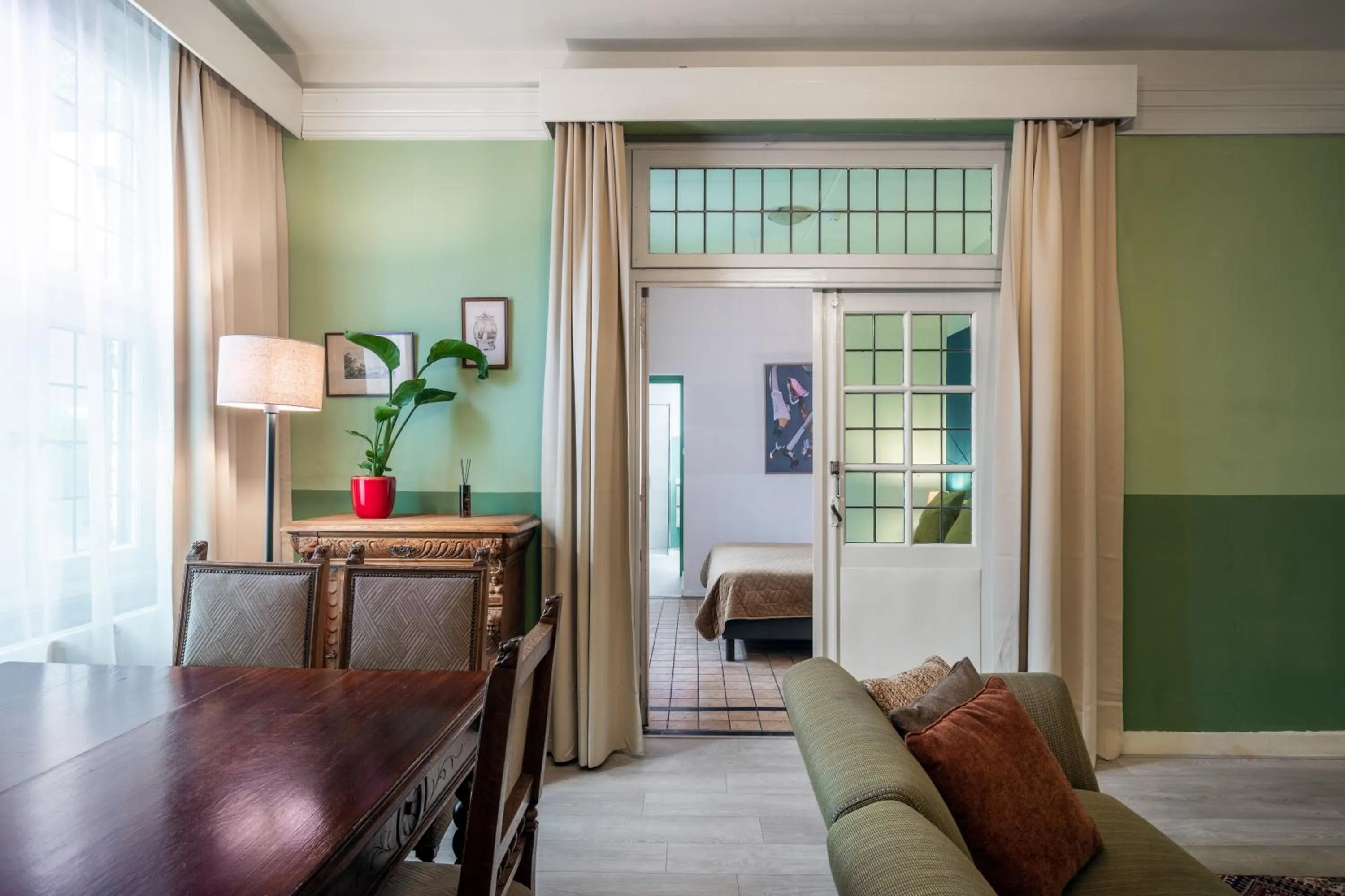 Living room, Bed in Hotel Nieuw Antiek