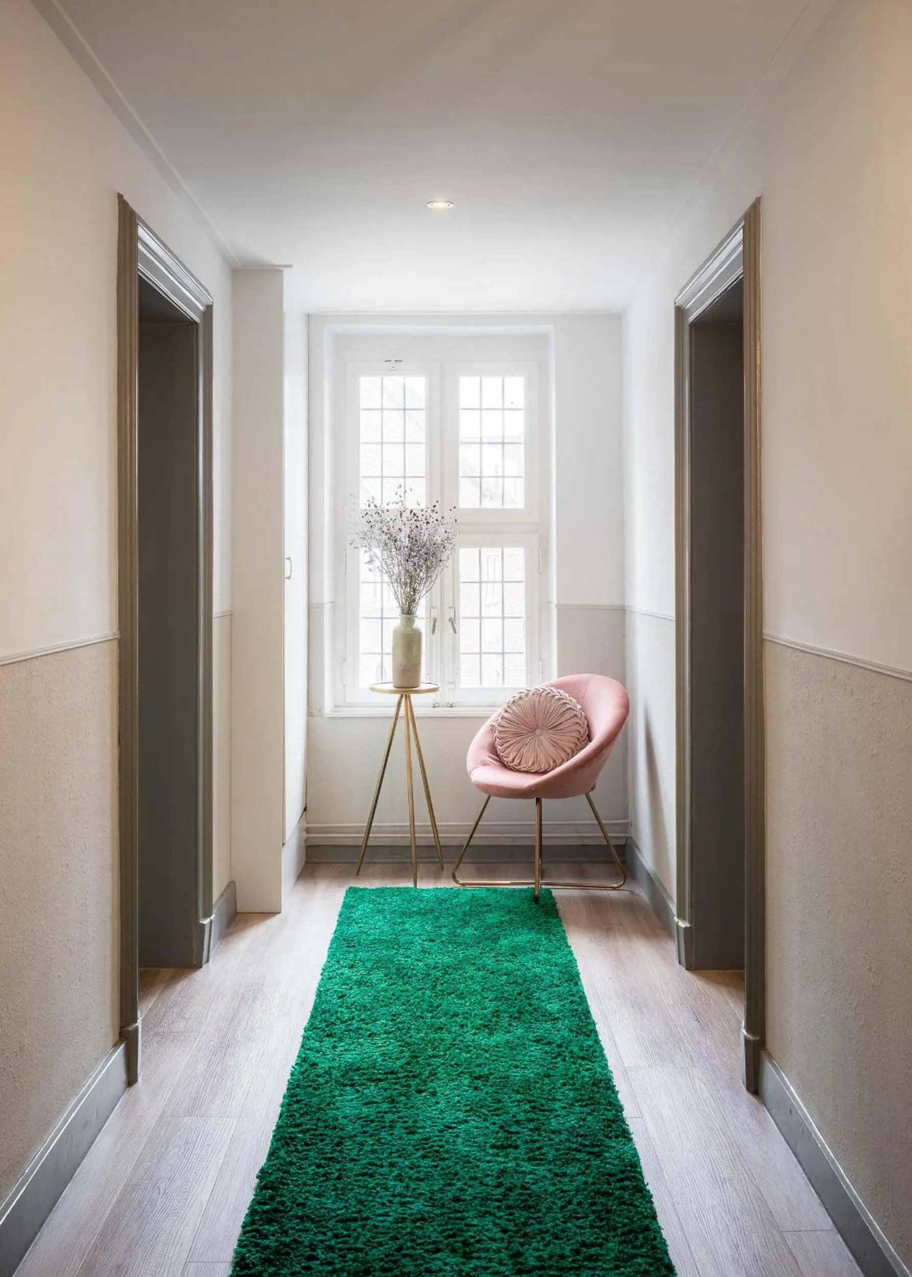 Decorative detail in Hotel Nieuw Antiek