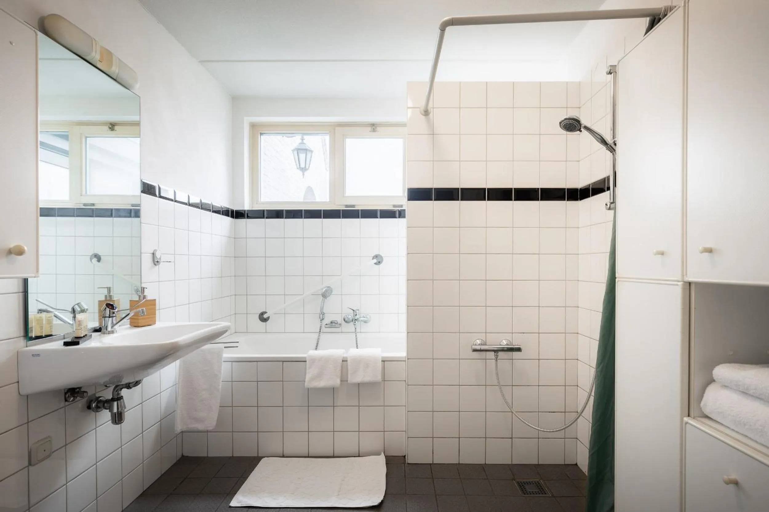 Bathroom in Hotel Nieuw Antiek