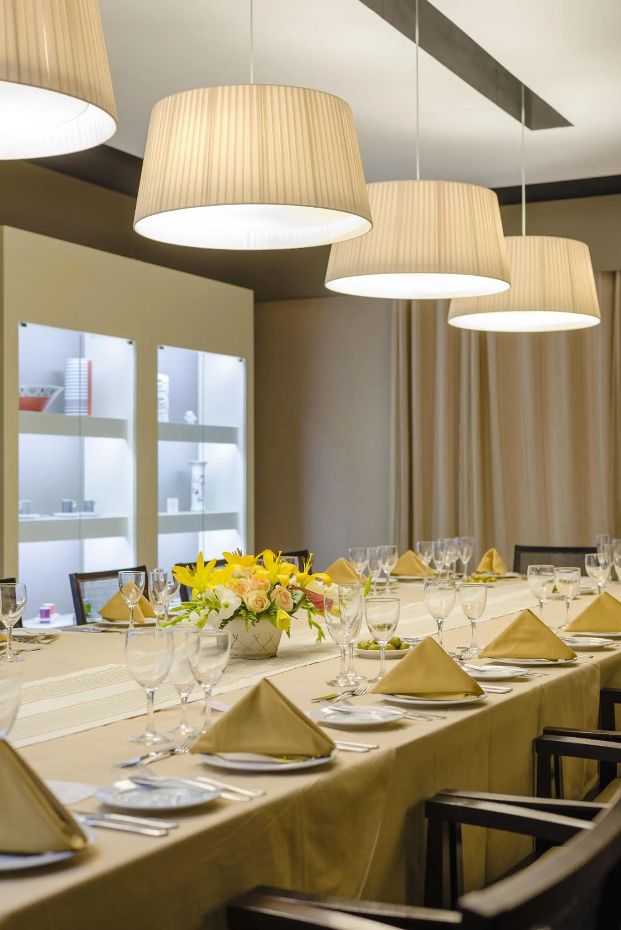 Restaurant/places to eat in Montebelo Indy Maputo Congress Hotel