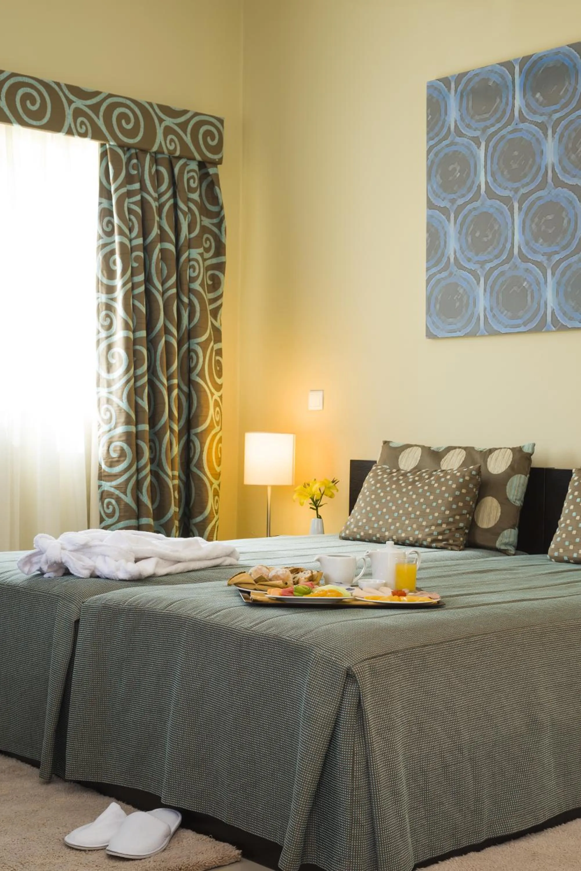 Bed in Montebelo Indy Maputo Congress Hotel