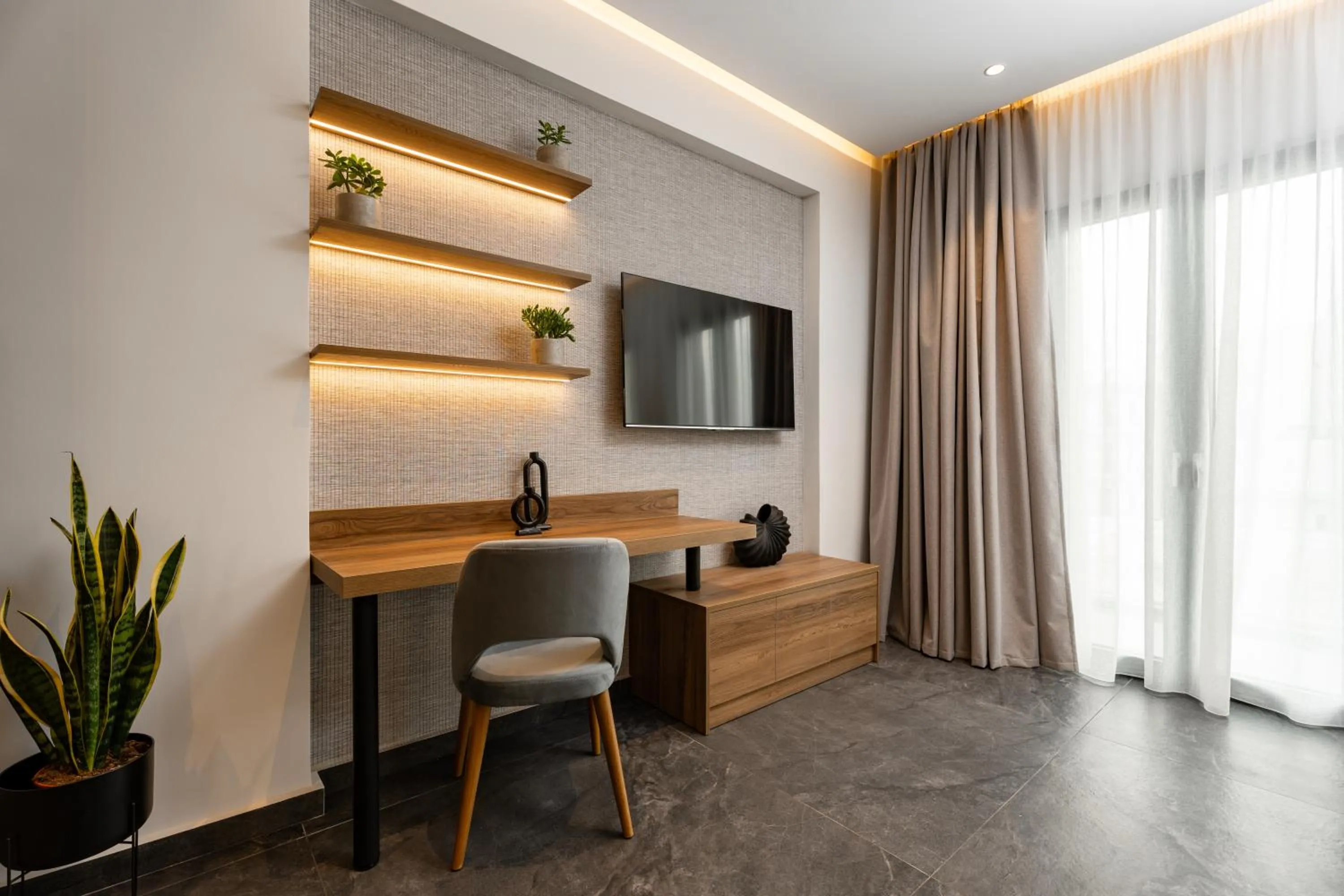 TV and multimedia in Omikron Luxury Residences by Semavί
