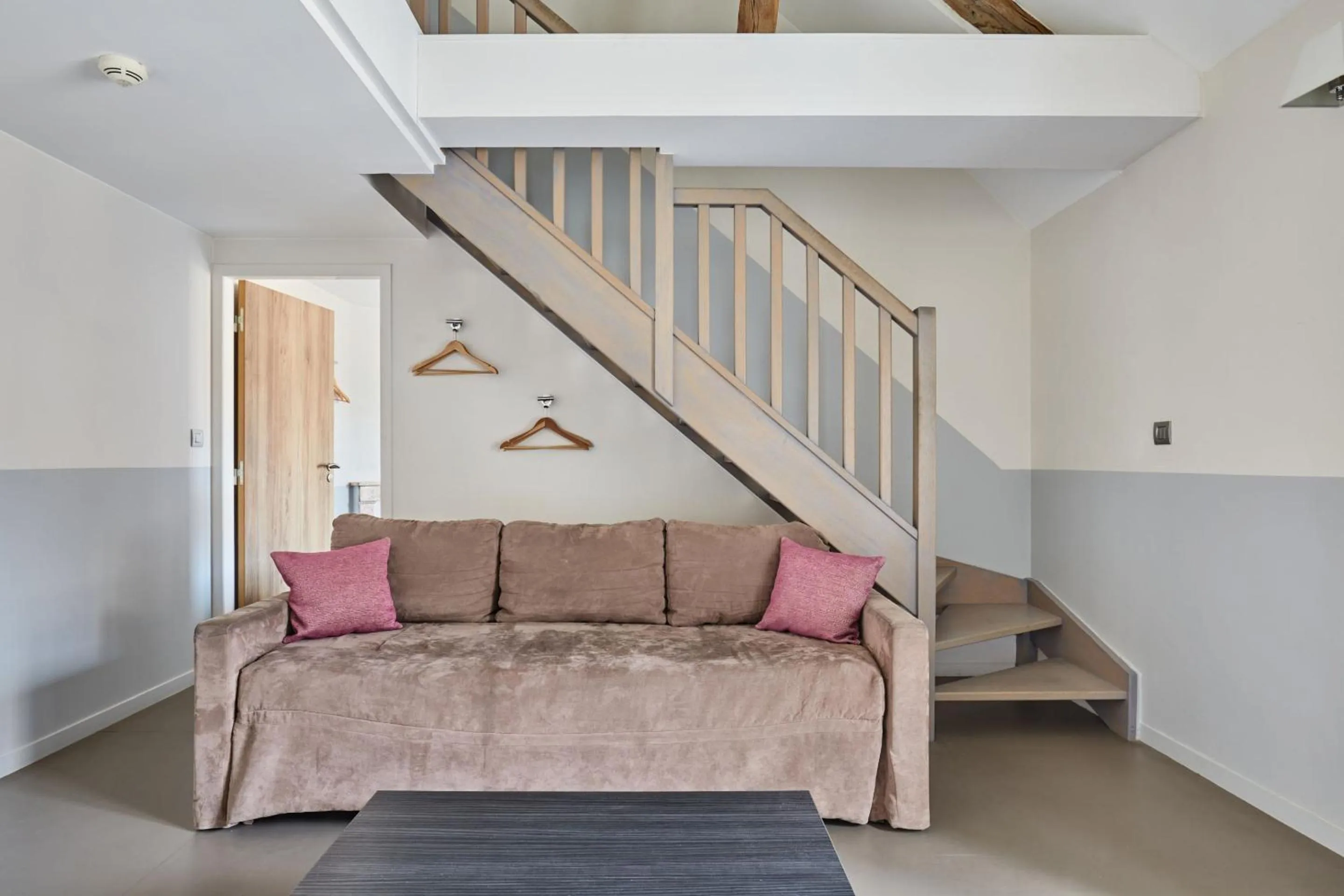 Living room in Appart'hôtel Odalys City - Dijon Centre Les Cordeliers