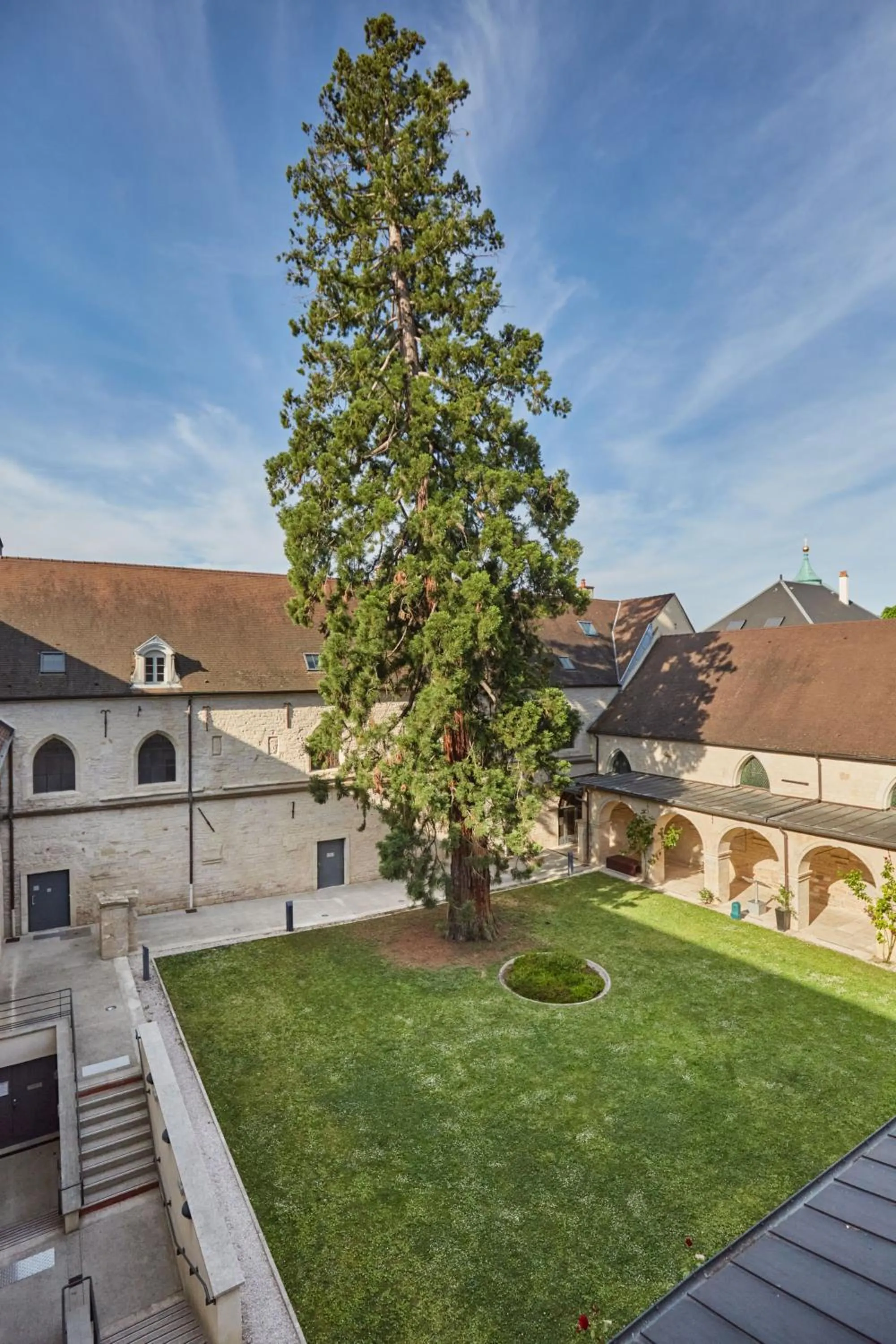 Property building in Appart'hôtel Odalys City - Dijon Centre Les Cordeliers