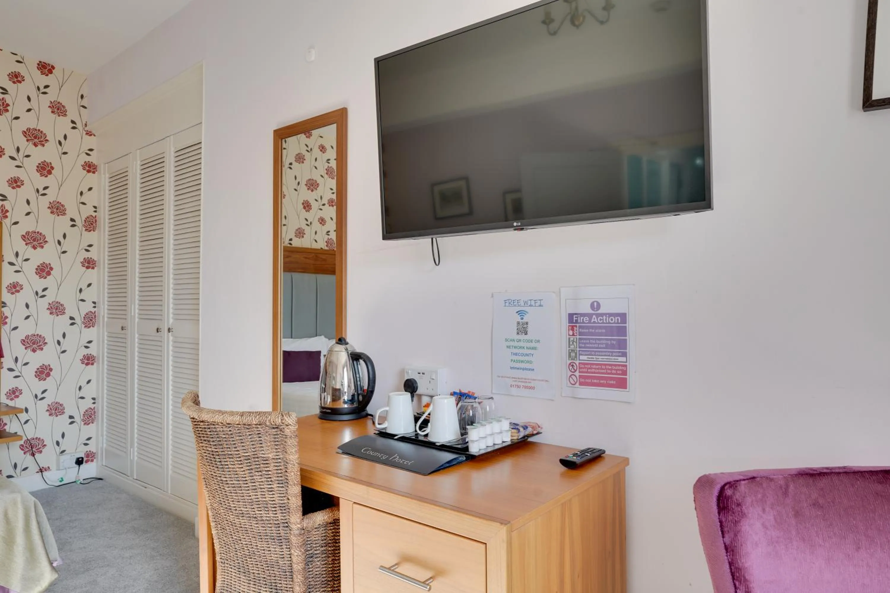 Coffee/tea facilities in The County Hotel - Self Check-In, Ultra Fast WI-FI, Free Parking, Central Location