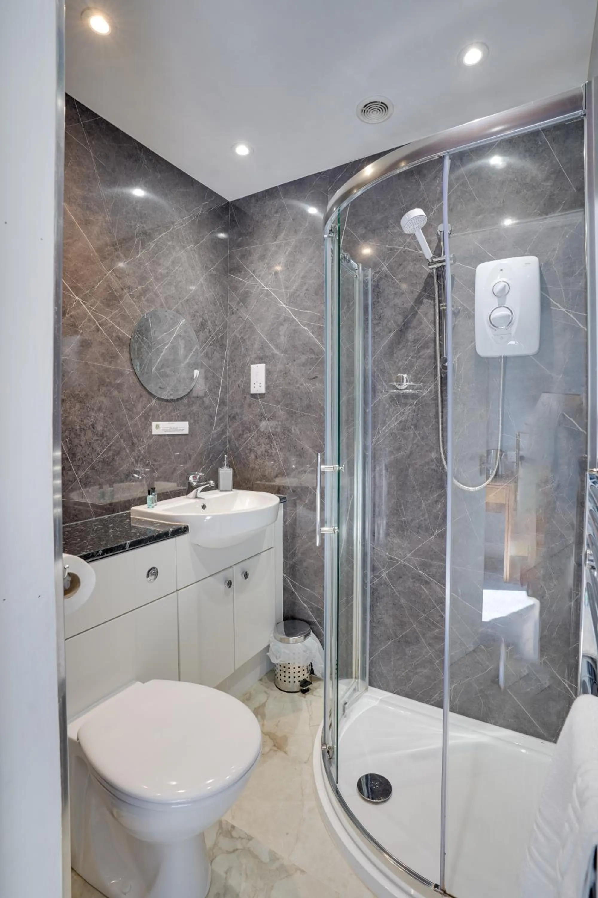 Toilet in The County Hotel - Self Check-In, Ultra Fast WI-FI, Free Parking, Central Location