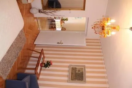 Photo of the whole room in Villa Bougenvilia Tomas