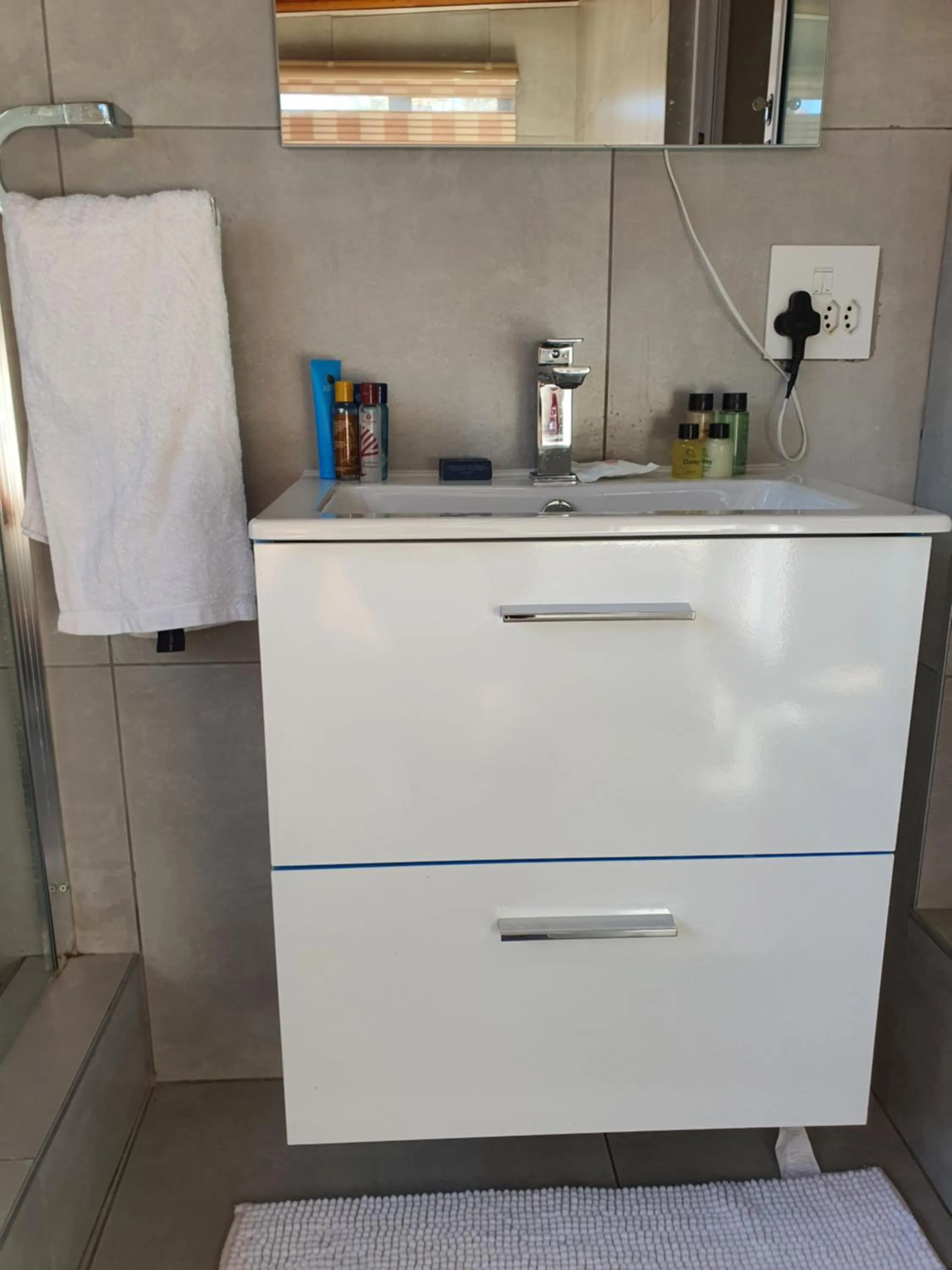 Bathroom in Sunnyridge Lodge