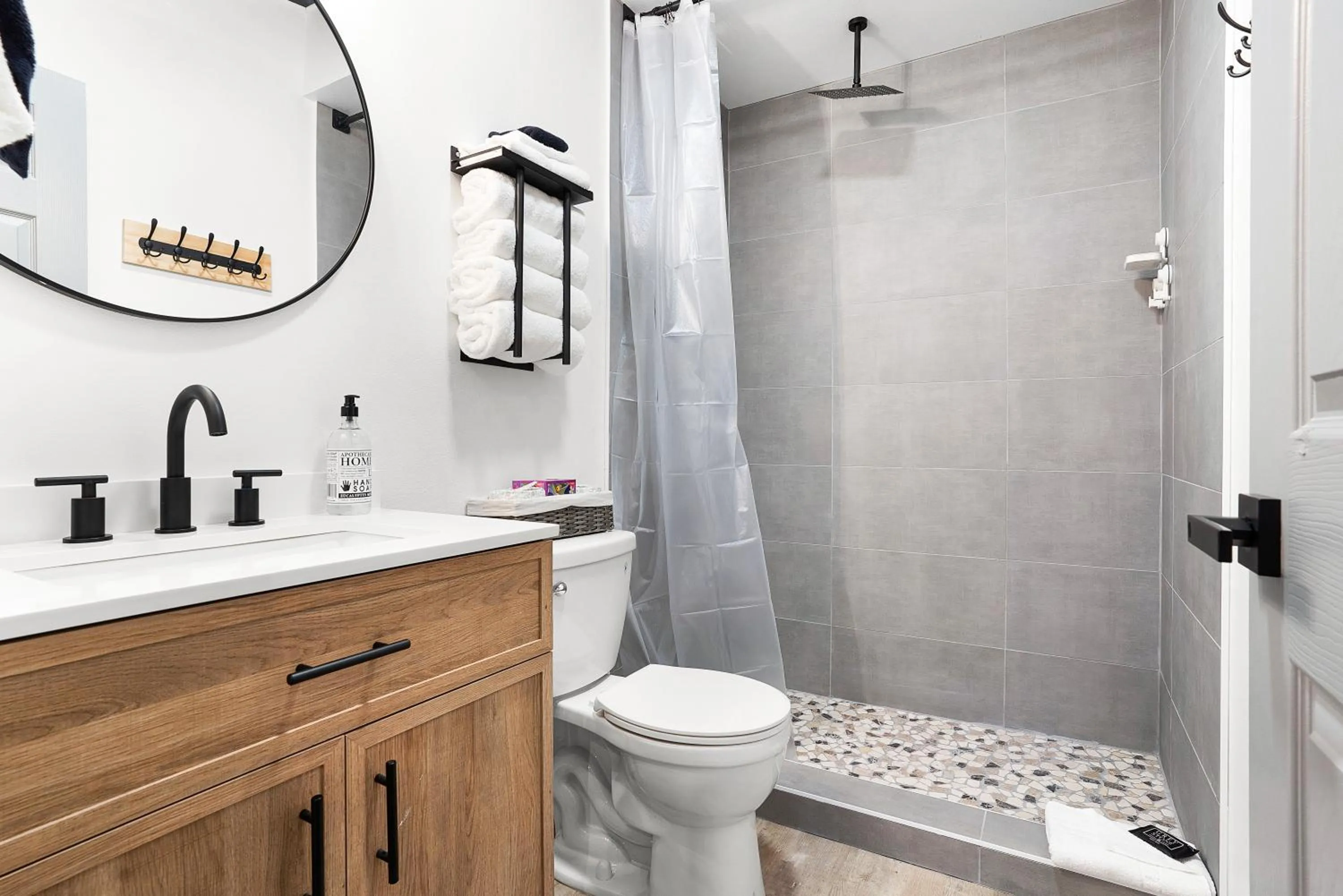 Bathroom in South Bay Inn