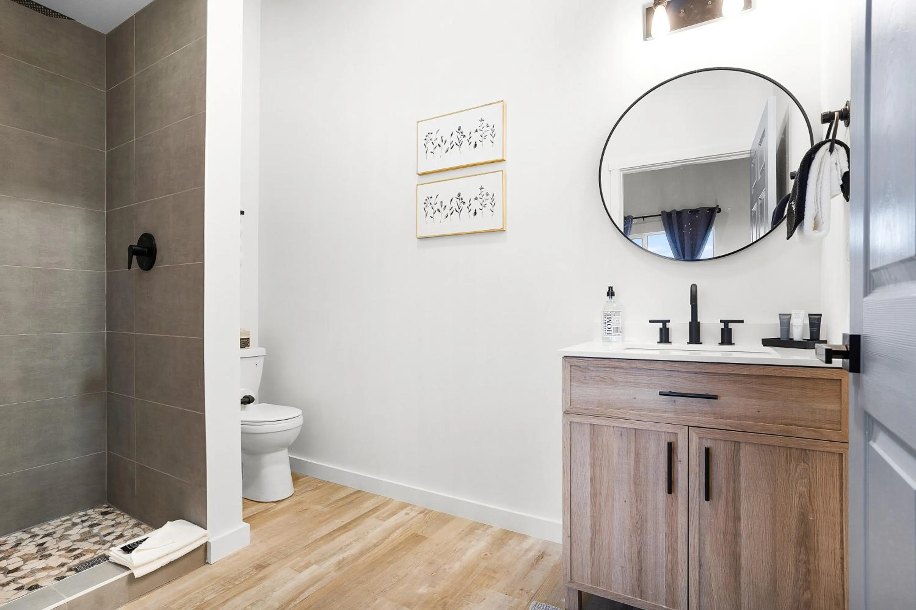 Bathroom in South Bay Inn