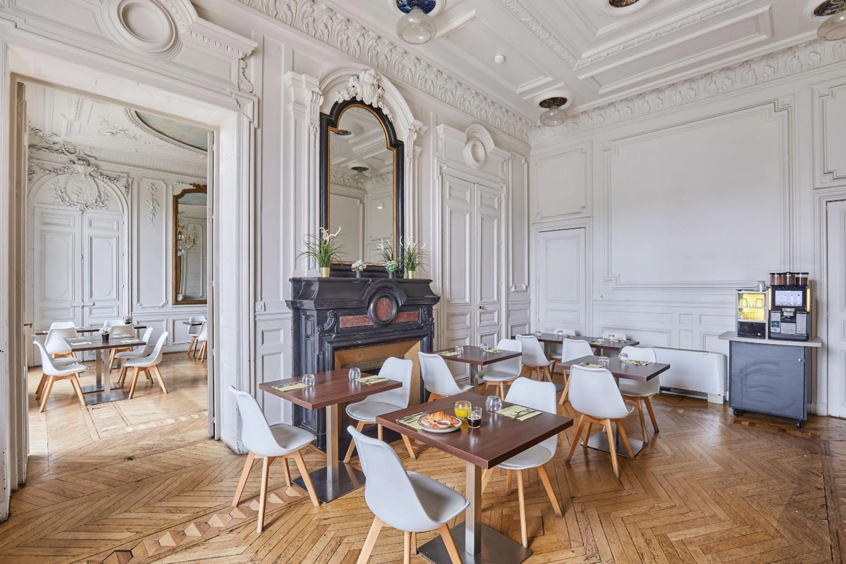 Breakfast in Appart Hotel Odalys City Montpellier Les Occitanes