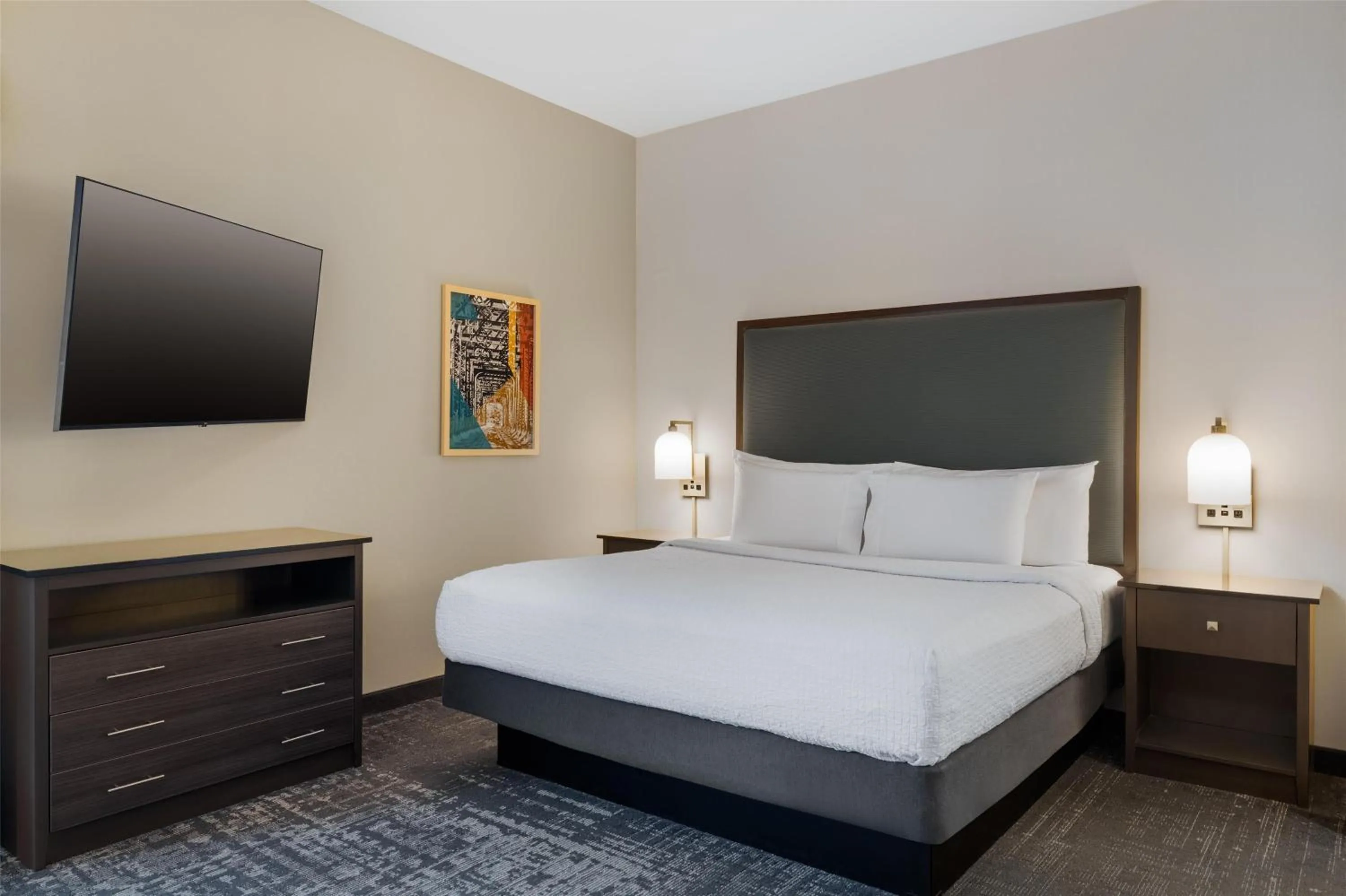 Bed in Homewood Suites by Hilton Ankeny