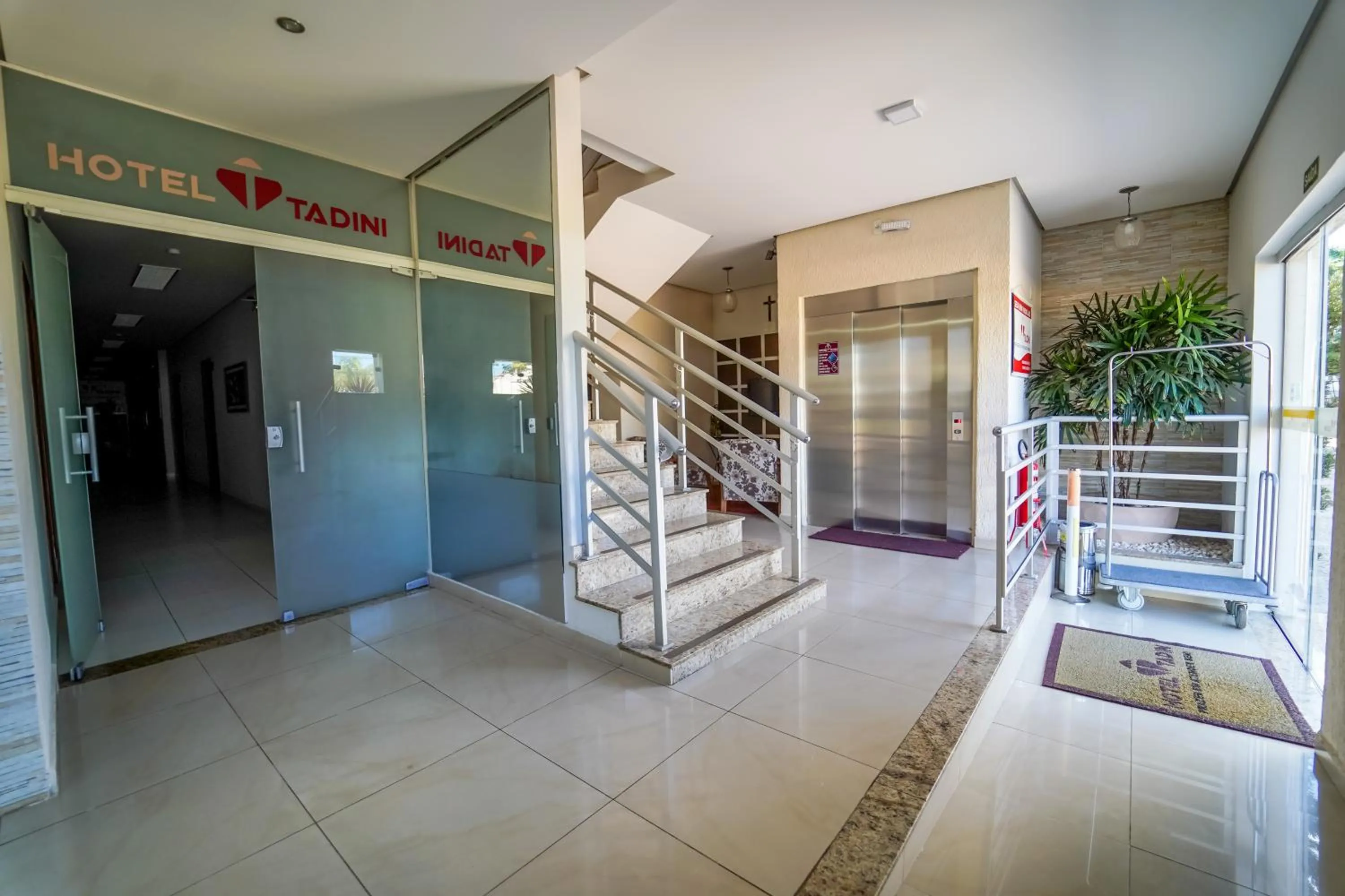 Lobby or reception in Hotel Tadini
