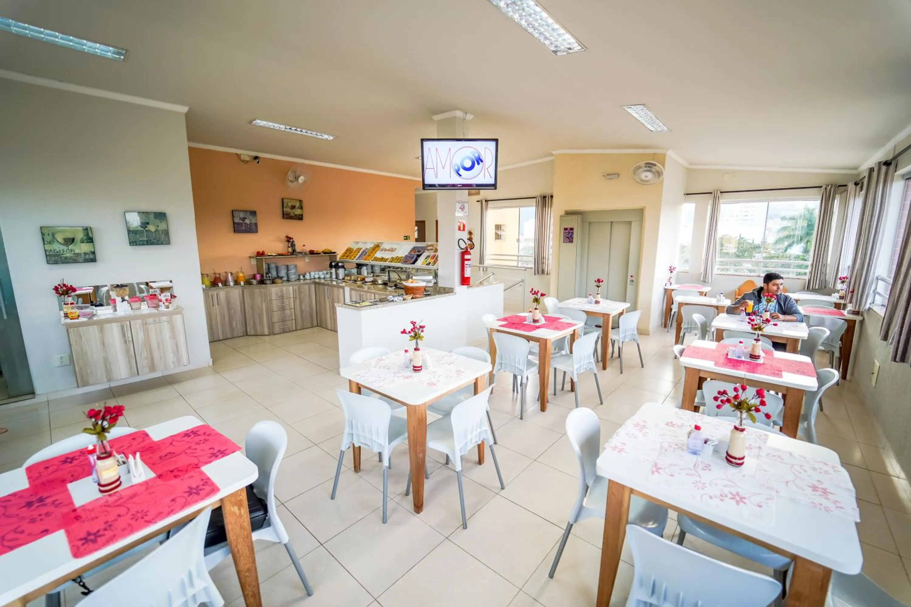 Breakfast in Hotel Tadini
