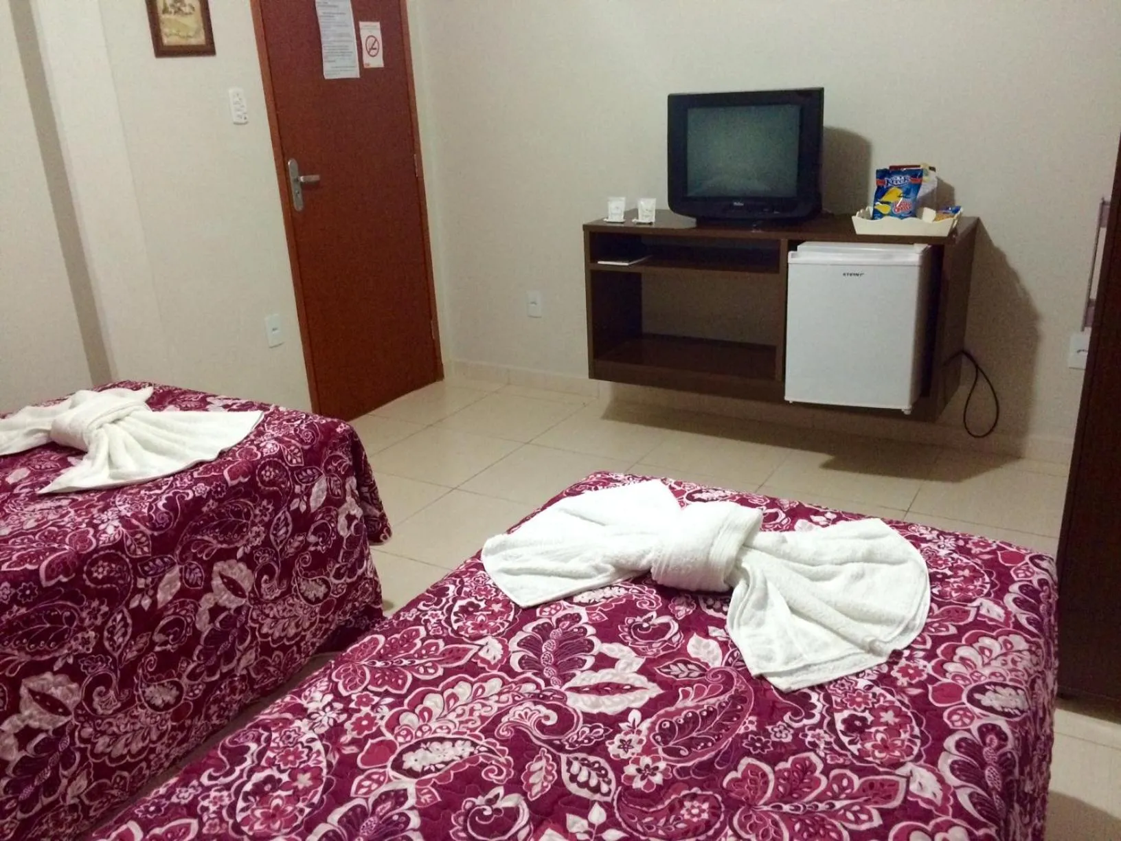 Photo of the whole room, Bed in Hotel Tadini