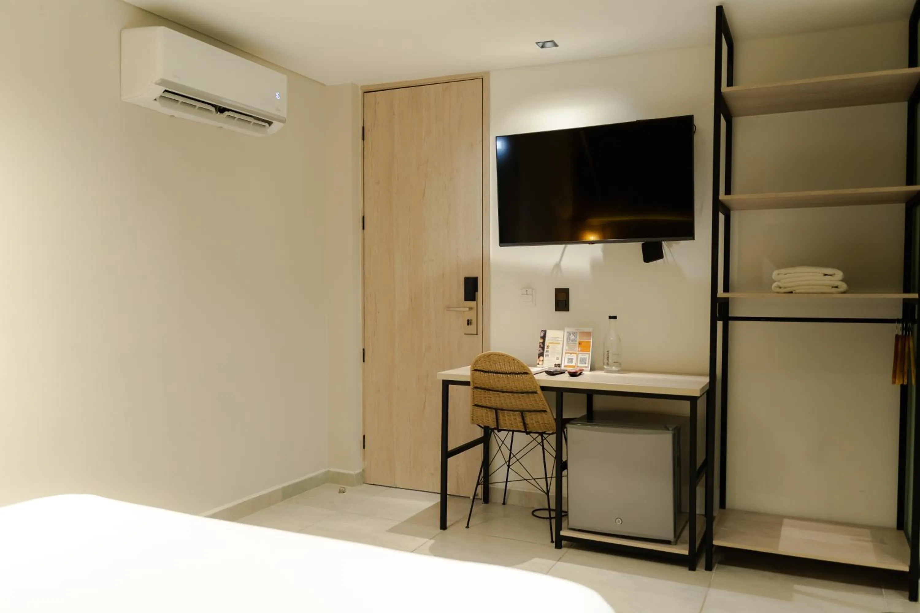 Bed in Sonata 44 Hotel Laureles