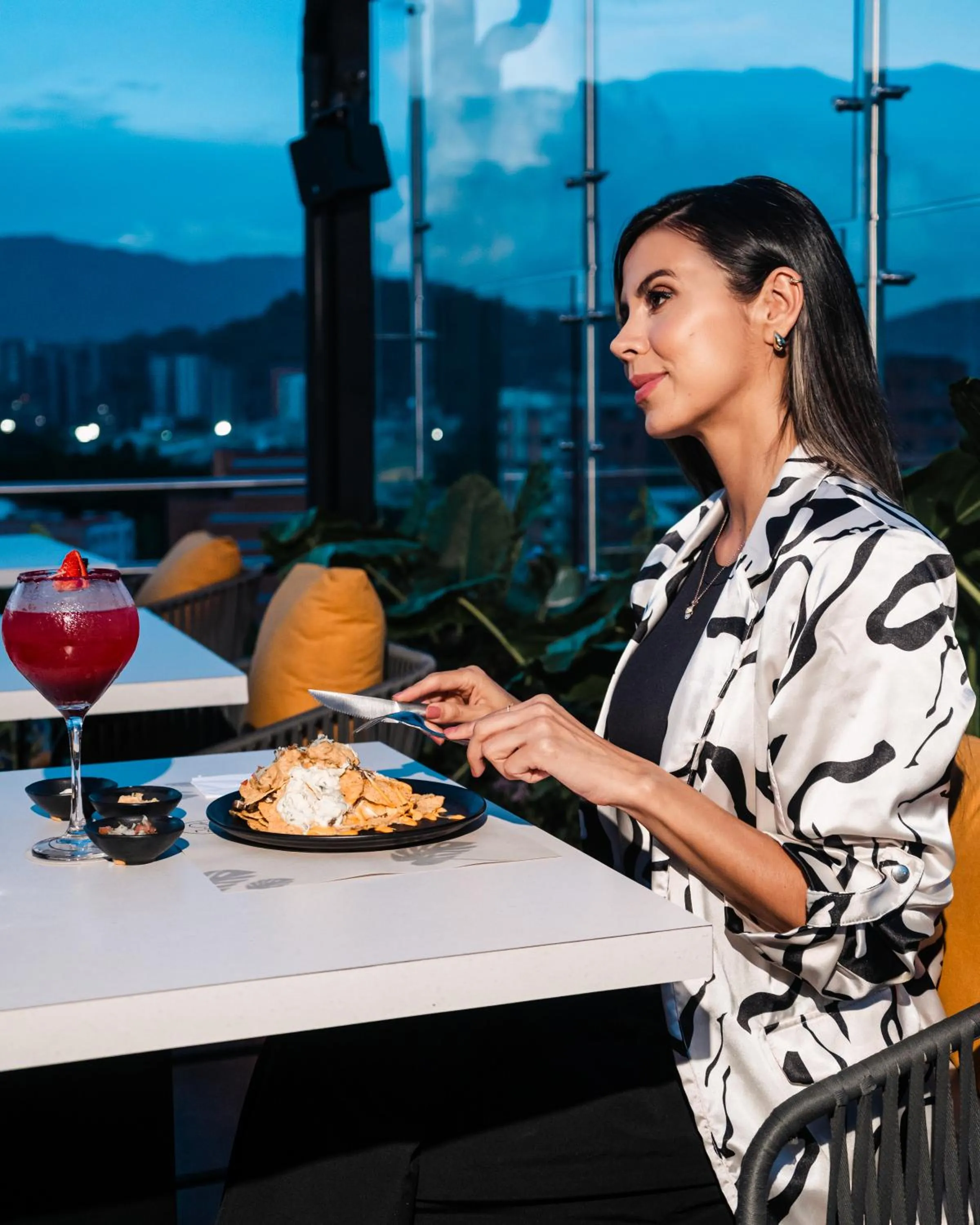 Sonata 44 Hotel Laureles