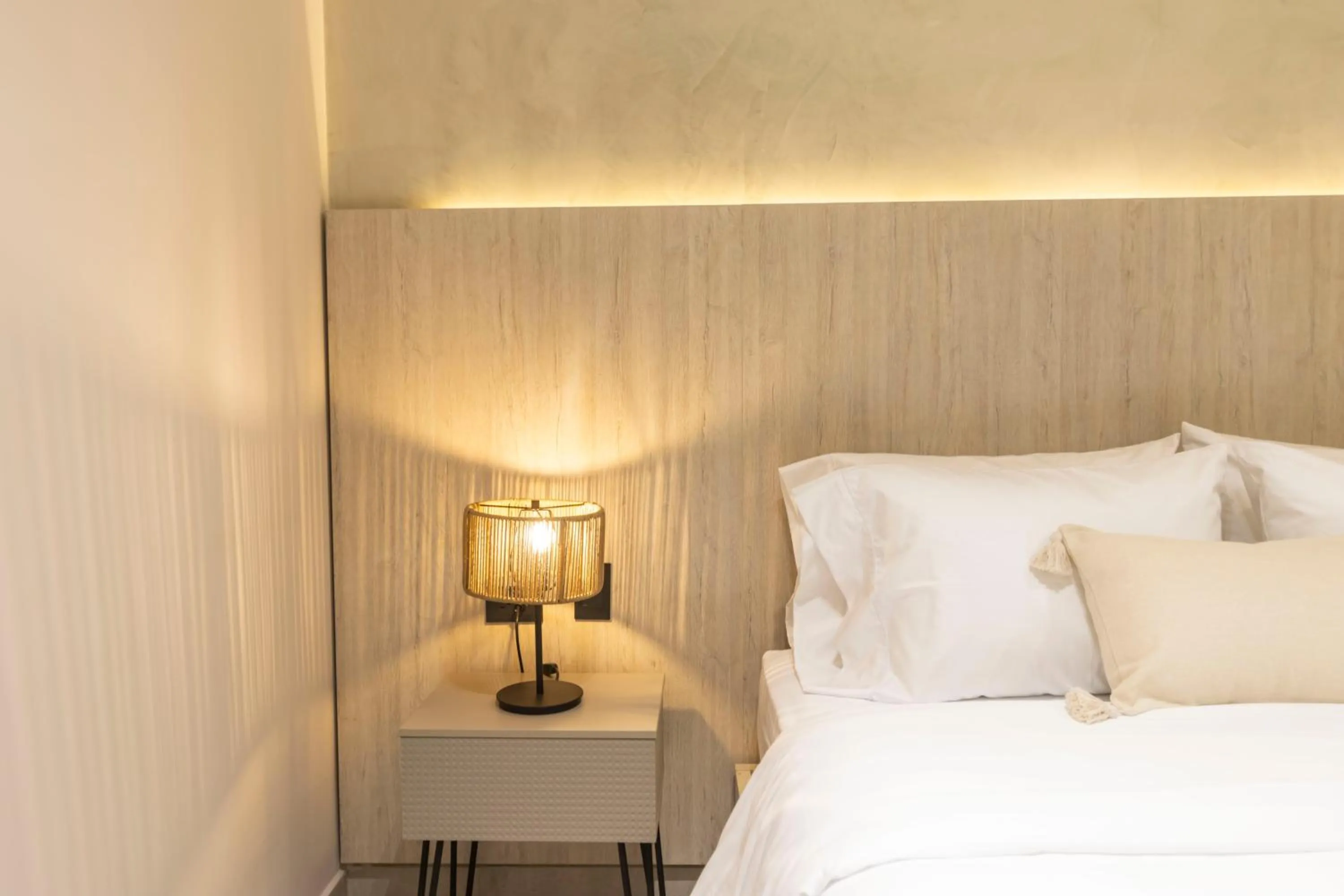 Bed in Sonata 44 Hotel Laureles