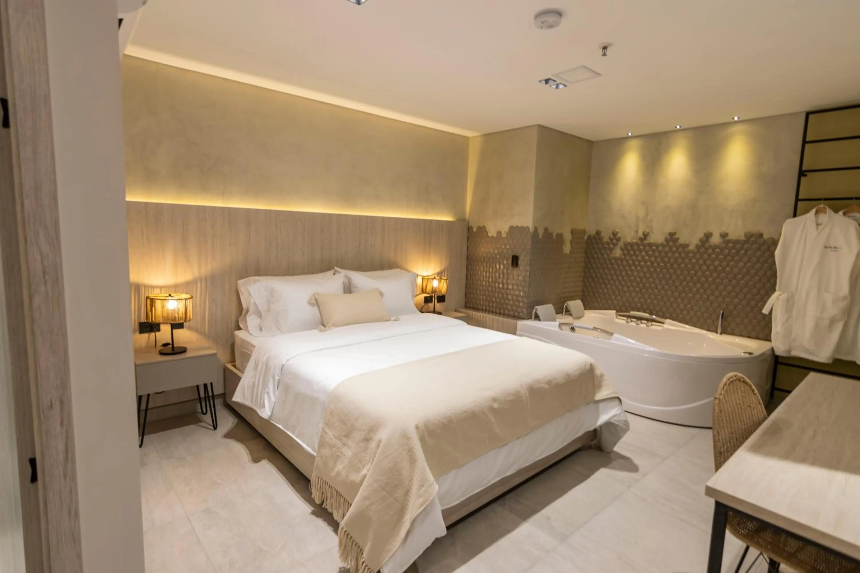 Bed in Sonata 44 Hotel Laureles