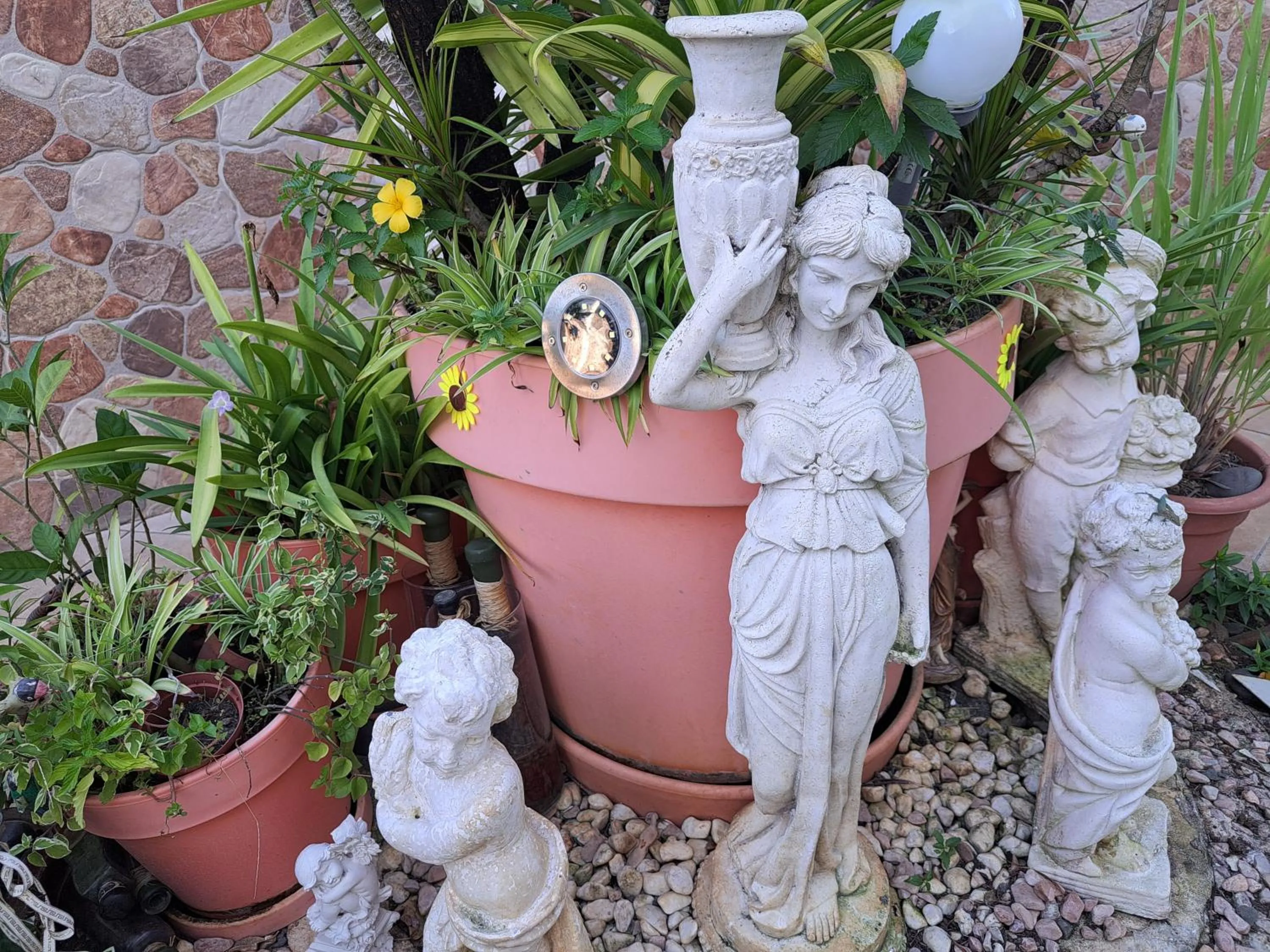 Garden in KANALU BEACH APPATEMENT
